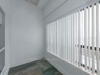 39 Kimbercroft Court PH810, Toronto E07, ON M1S 5B5, Toronto E07, ON — photo 8 of 21