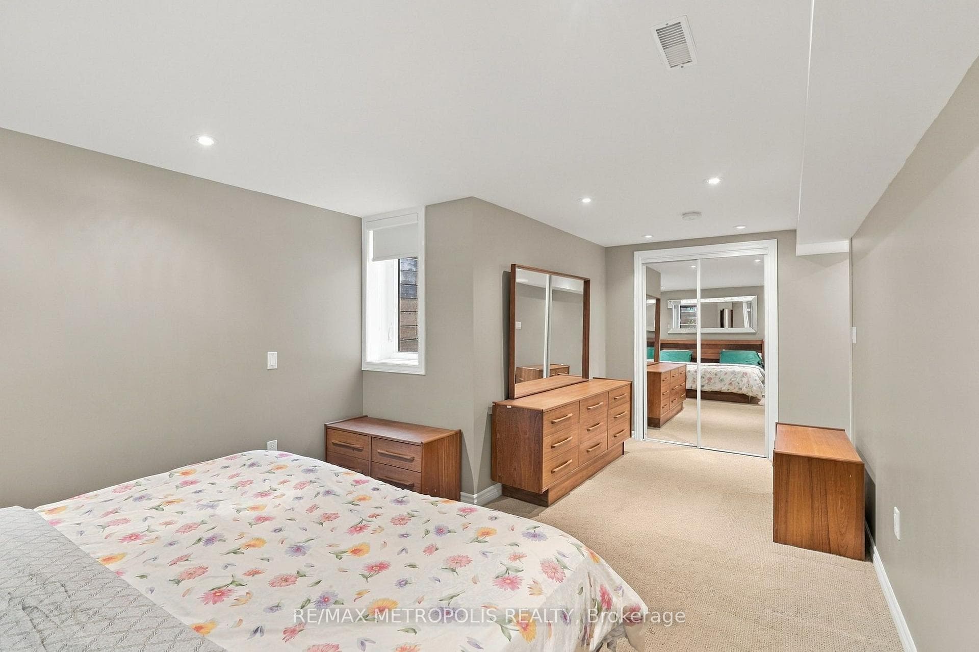 1228 Elgin Crescent, Oakville, ON L6H 2J7, Oakville, ON — photo 38 of 50