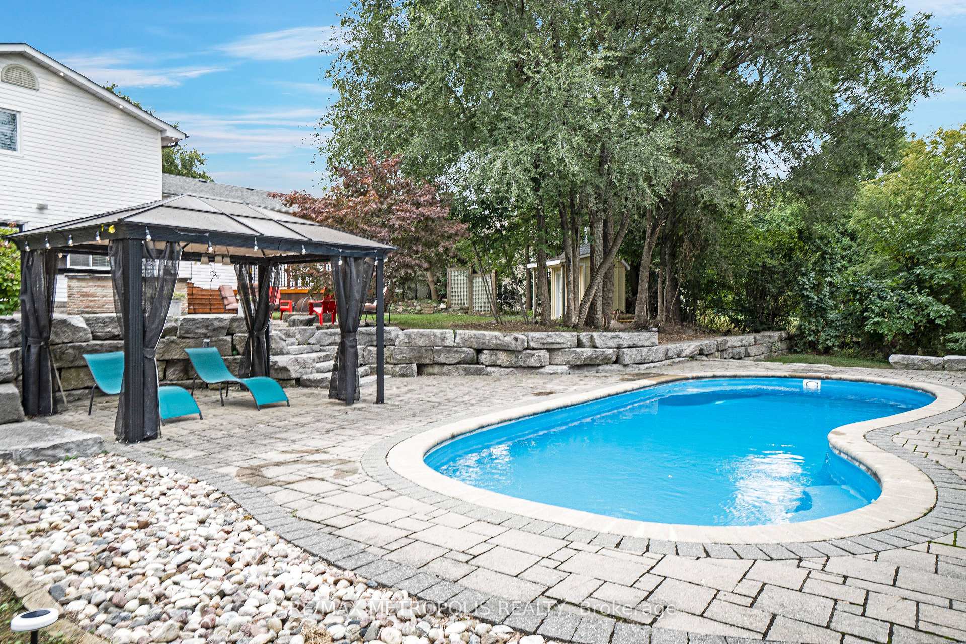 1872 Appleview Road, Pickering, ON L1V 1T8, Pickering, ON — photo 1 of 52