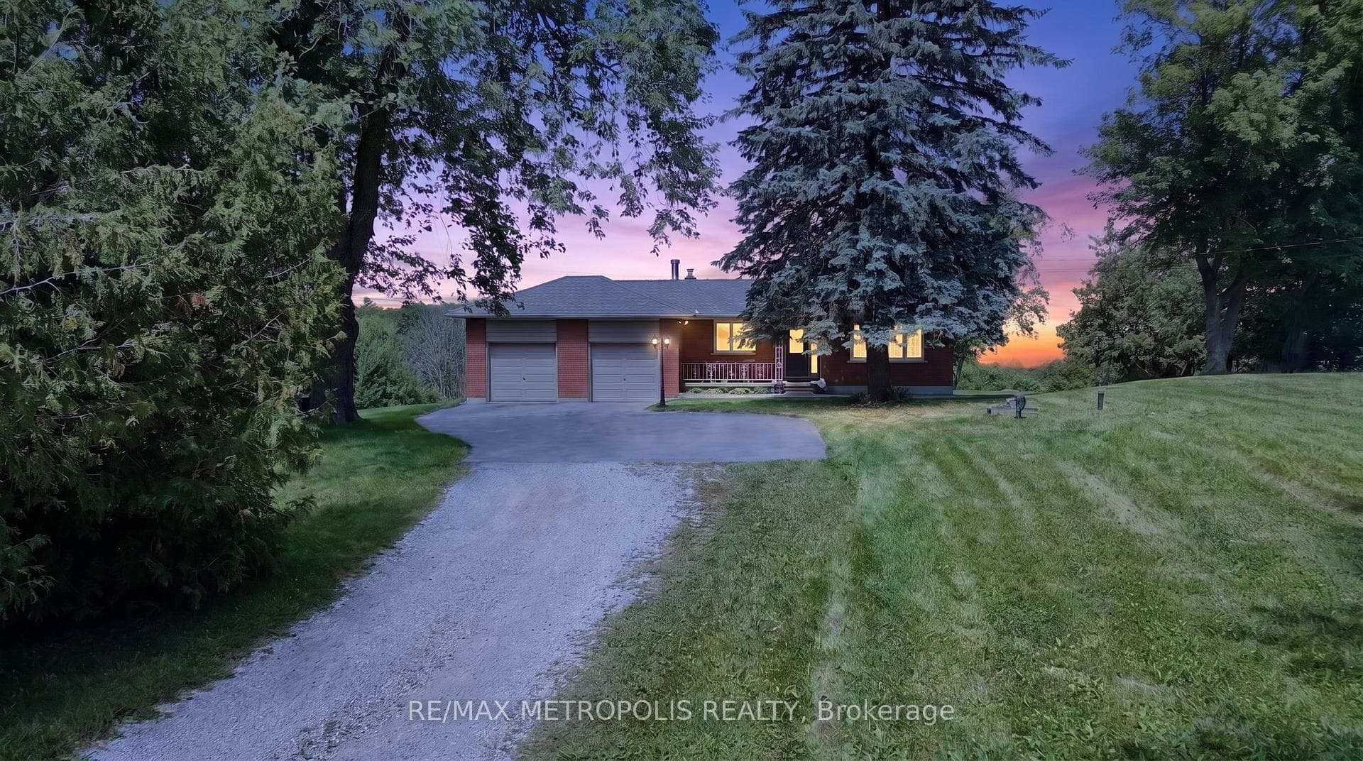 6370 Hillsdale Drive, Whitchurch-Stouffville, ON L4A 3B8, Whitchurch-Stouffville, ON — photo 5 of 38