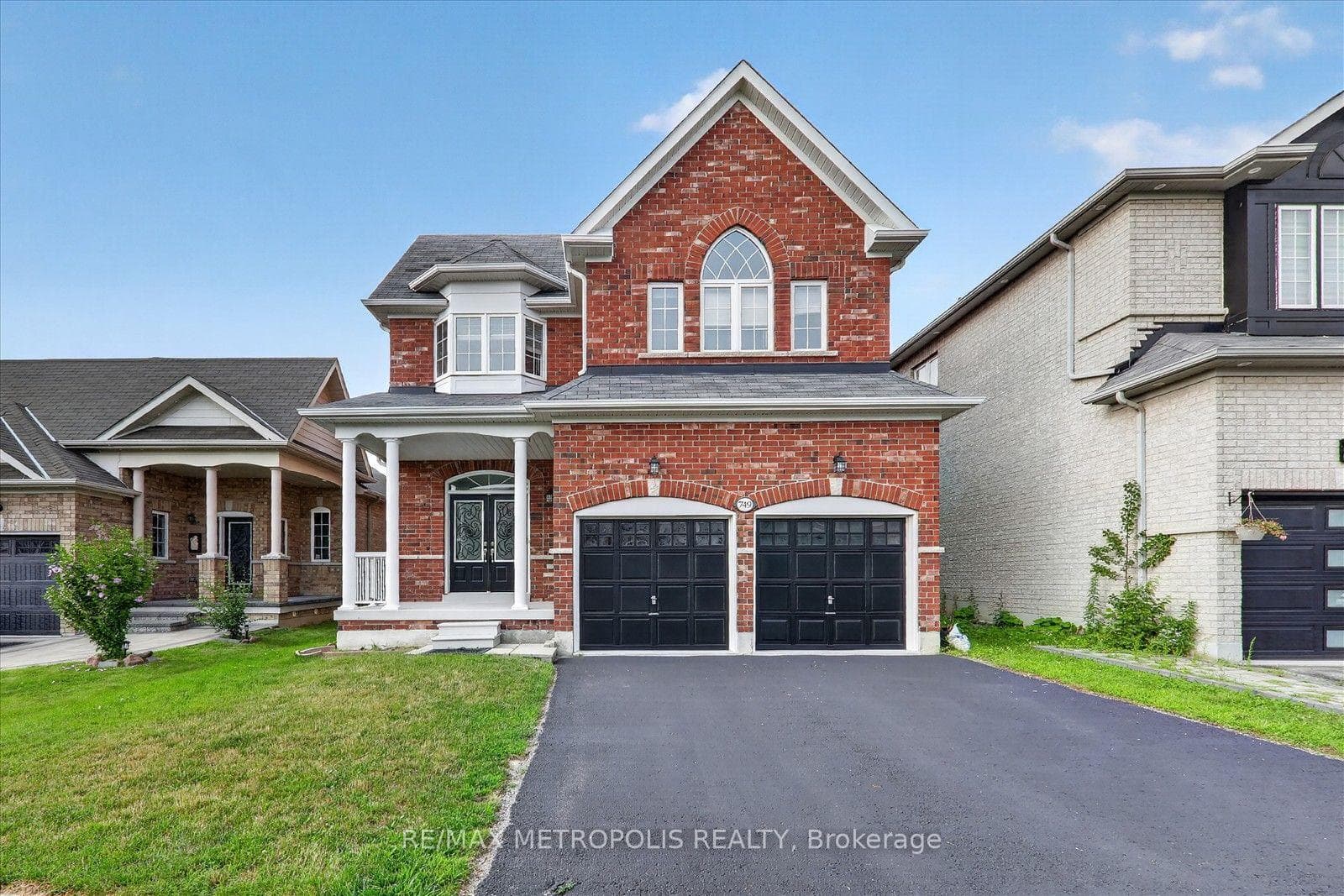 749 Black Cherry Drive, Oshawa, ON L1K 0P4, Oshawa, ON — photo 4 of 41