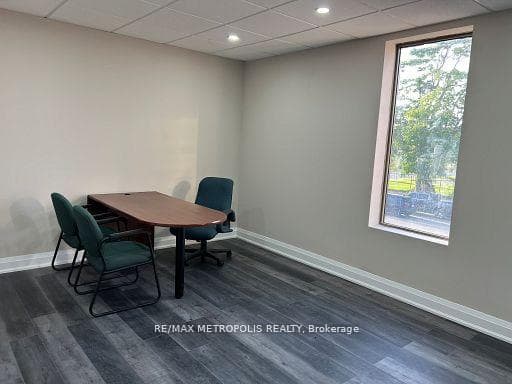 551 York Street, London East, ON N6B 1R6, London East, ON — photo 13 of 17