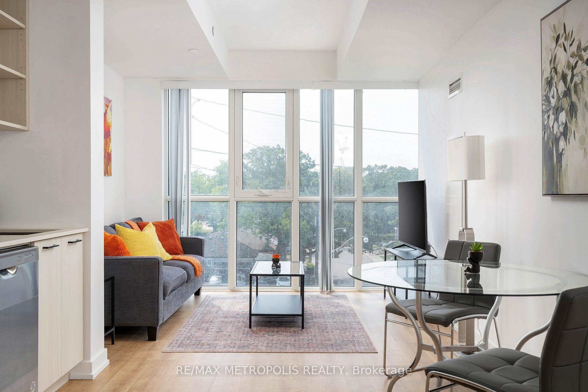 2300 St Clair Avenue W 407, Toronto W02, ON M6N 0B3, Toronto W02, ON — photo 16 of 51