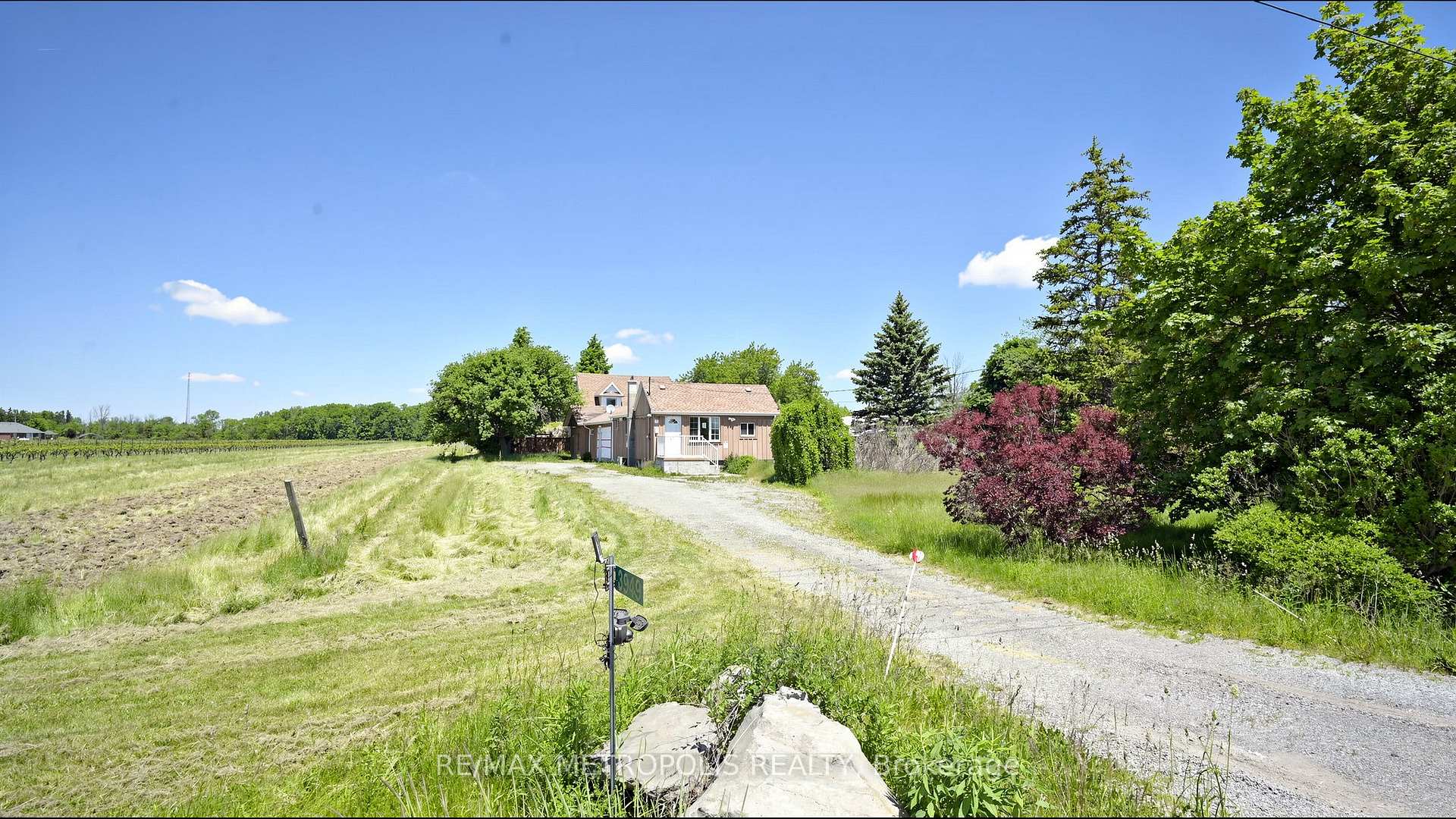 3949 Greenlane Road, Lincoln, ON L0R 1B1, Lincoln, ON — photo 3 of 38