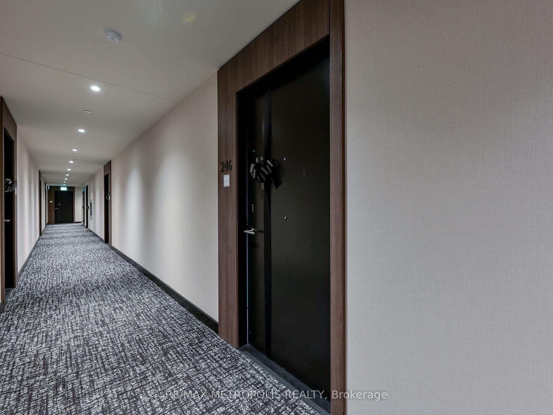2501 Saw Whet Boulevard 246, Oakville, ON L6M 5N2, Oakville, ON — photo 15 of 50