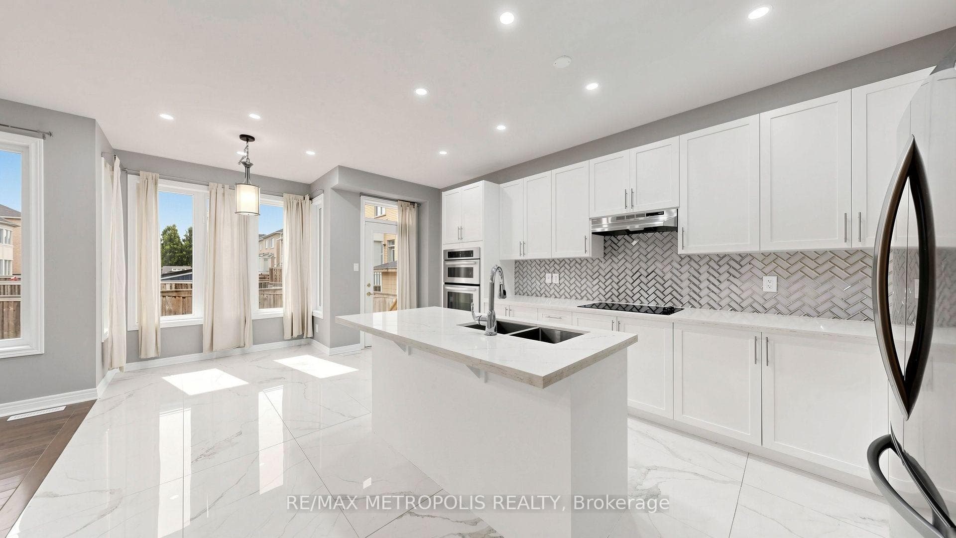 138 Yakefarm Boulevard, Whitchurch-Stouffville, ON L4A 0R8, Whitchurch-Stouffville, ON — photo 23 of 62
