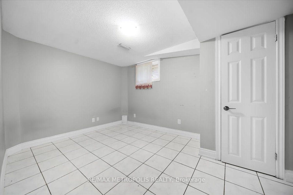 39 Jellicoe Crescent, Brampton, ON L6S 3H7, Brampton, ON — photo 84 of 99