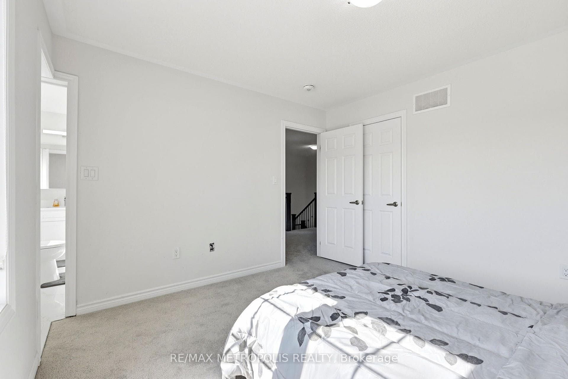 15 Douglas Kemp Crescent, Clarington, ON L1C 7E3, Clarington, ON — photo 28 of 55