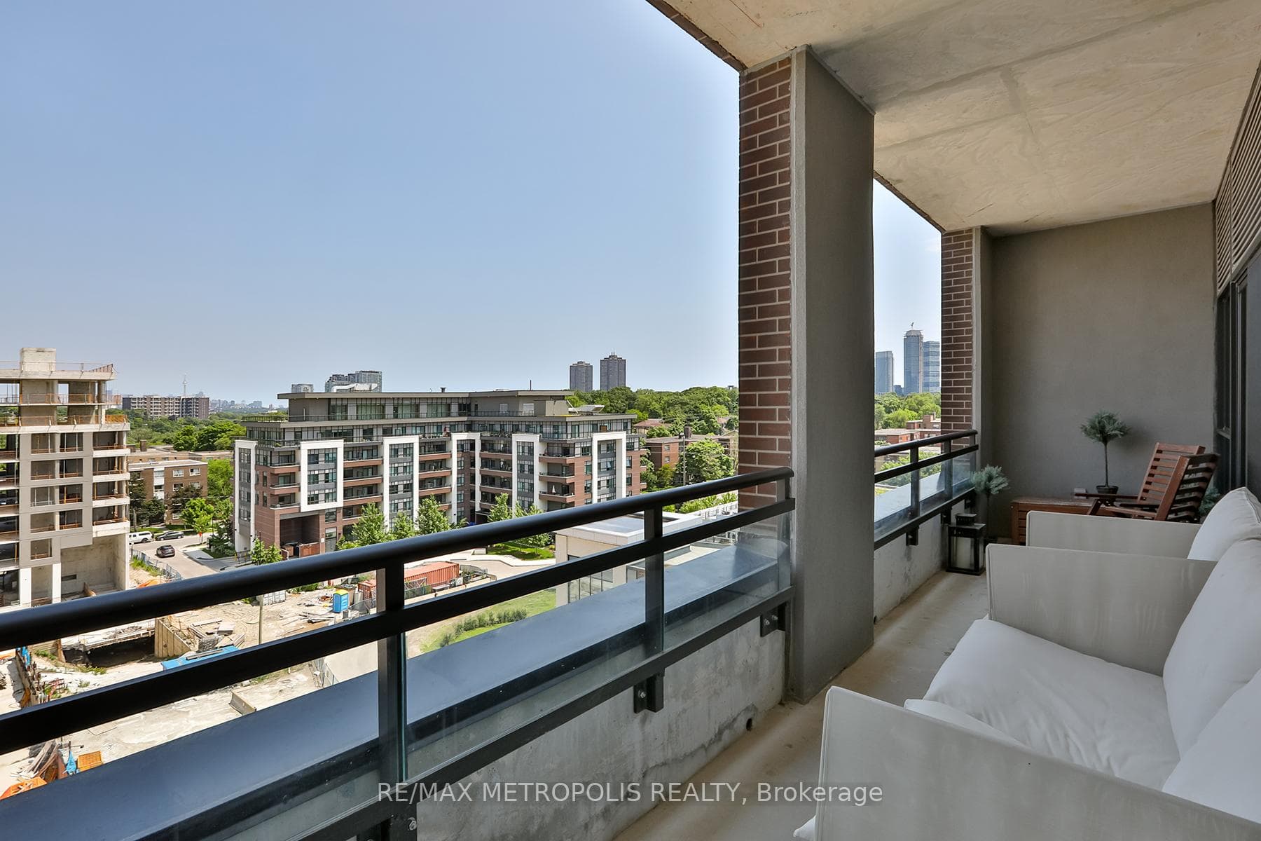 25 Neighbourhood Lane 703, Toronto W07, ON M8Y 0C4, Toronto W07, ON — photo 17 of 19