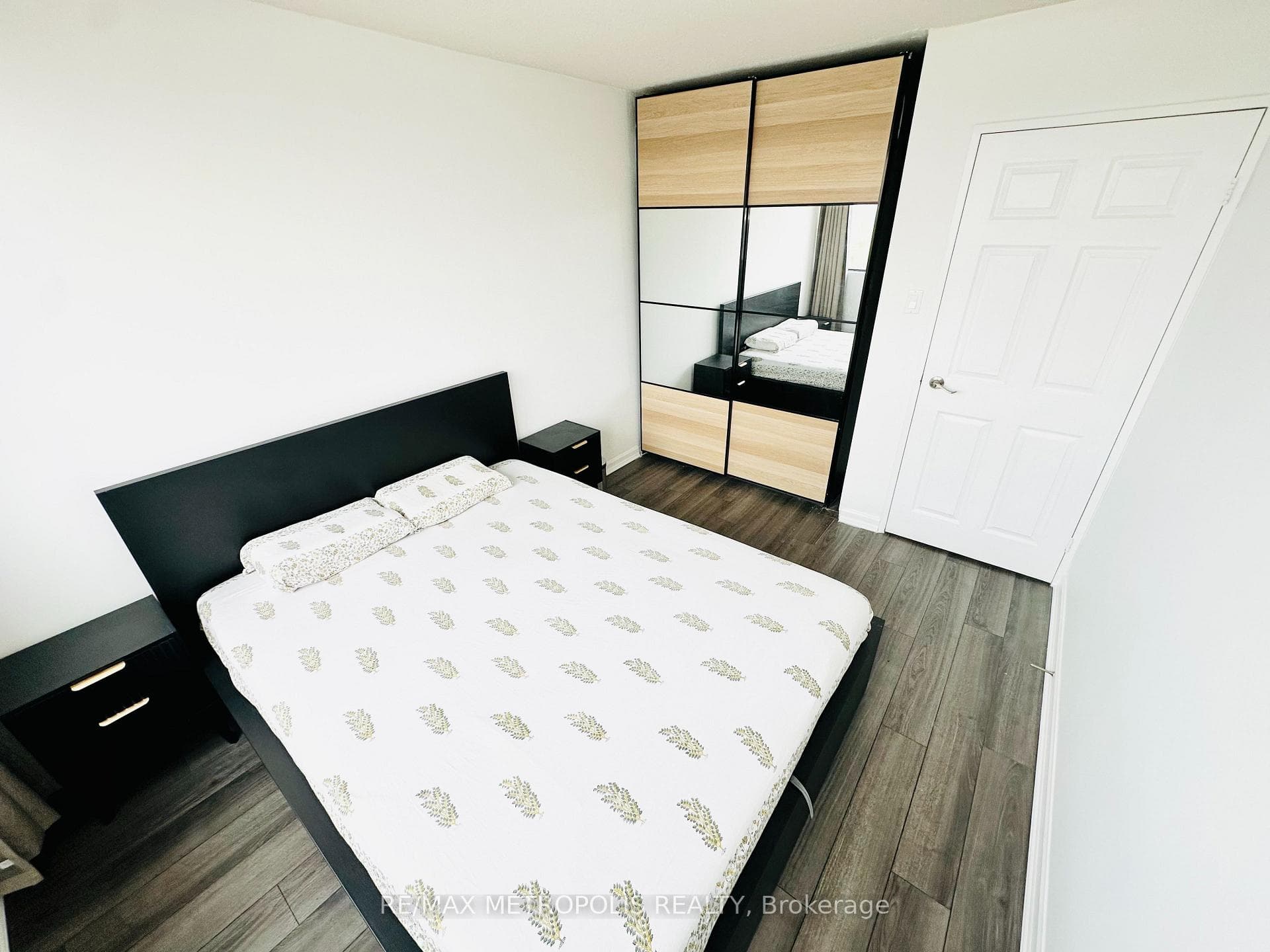 80 Antibes Drive 1207, Toronto, ON M2R 3N5, Toronto C07, ON — photo 14 of 50