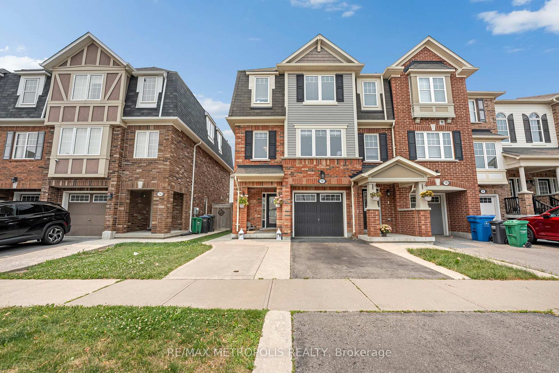 12 AFFLECK Road, Brampton, ON L7A 3Y8, Brampton, ON — photo 1 of 50