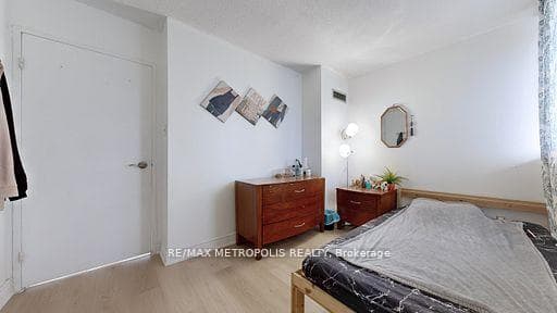 10 Martha Eaton Way 713, Toronto W04, ON M6M 5B3, Toronto W04, ON — photo 48 of 50