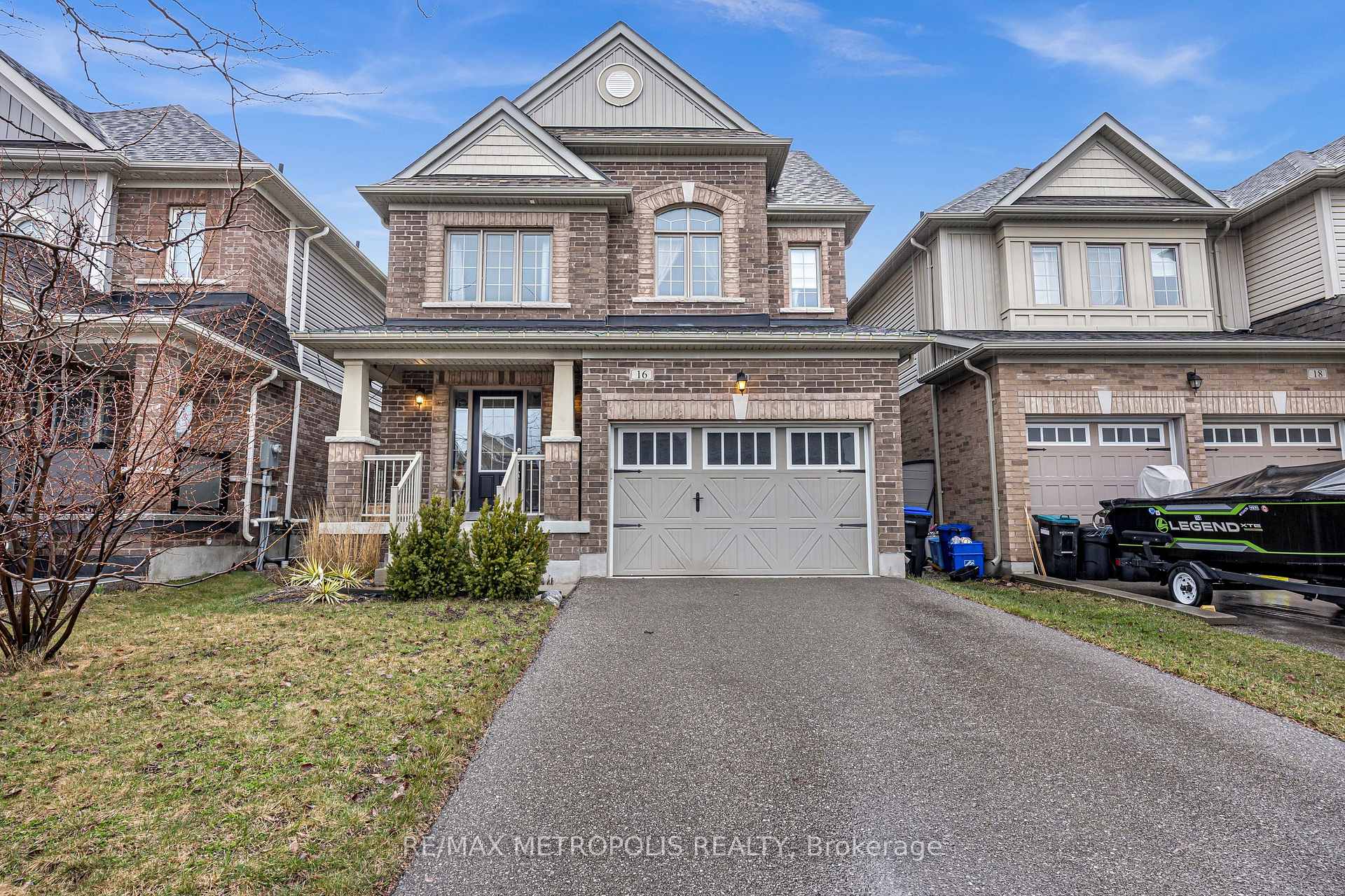 16 Treetops Boulevard, New Tecumseth, ON L9R 0M3, New Tecumseth, ON — photo 2 of 37