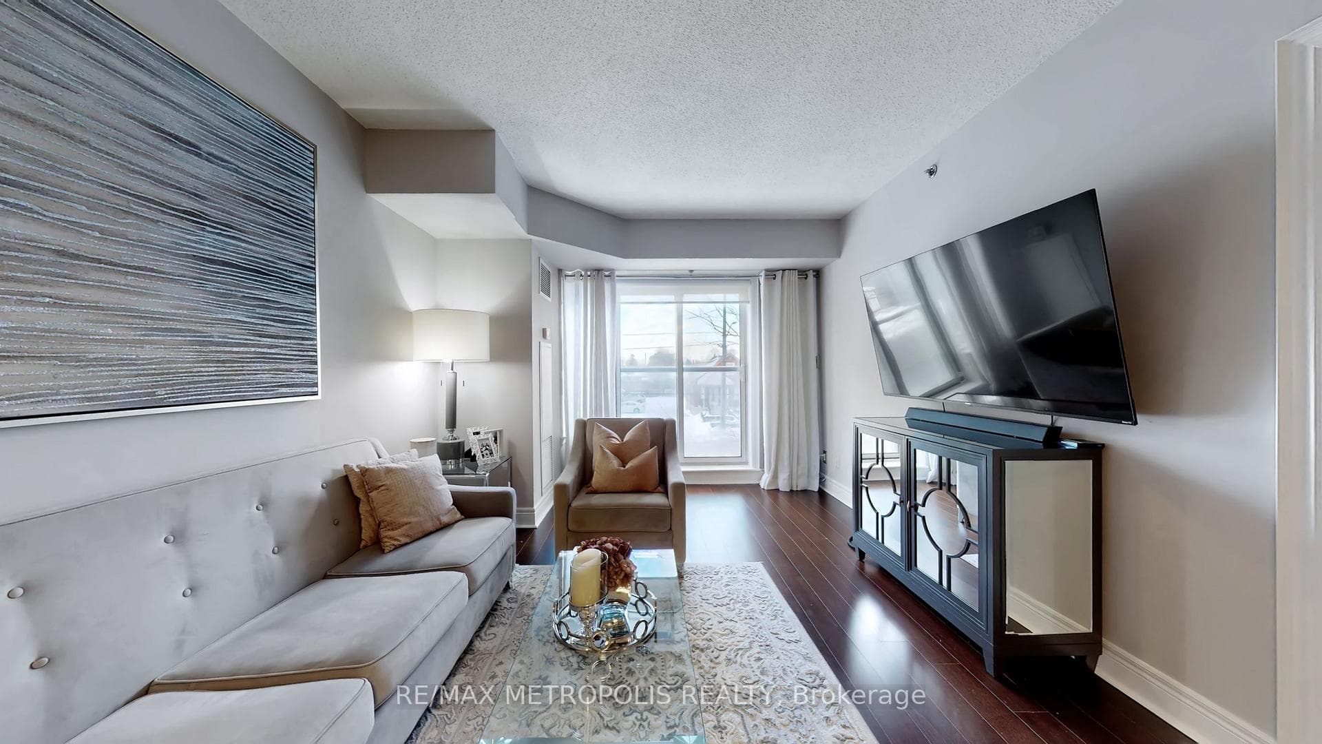701 Sheppard Avenue W 228, Toronto, ON M3H 0B2, Toronto C06, ON — photo 2 of 45