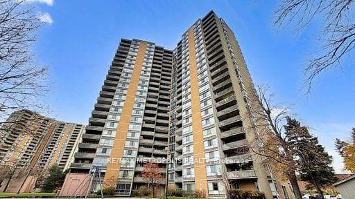 10 Martha Eaton Way 713, Toronto W04, ON M6M 5B3, Toronto W04, ON — photo 1 of 50