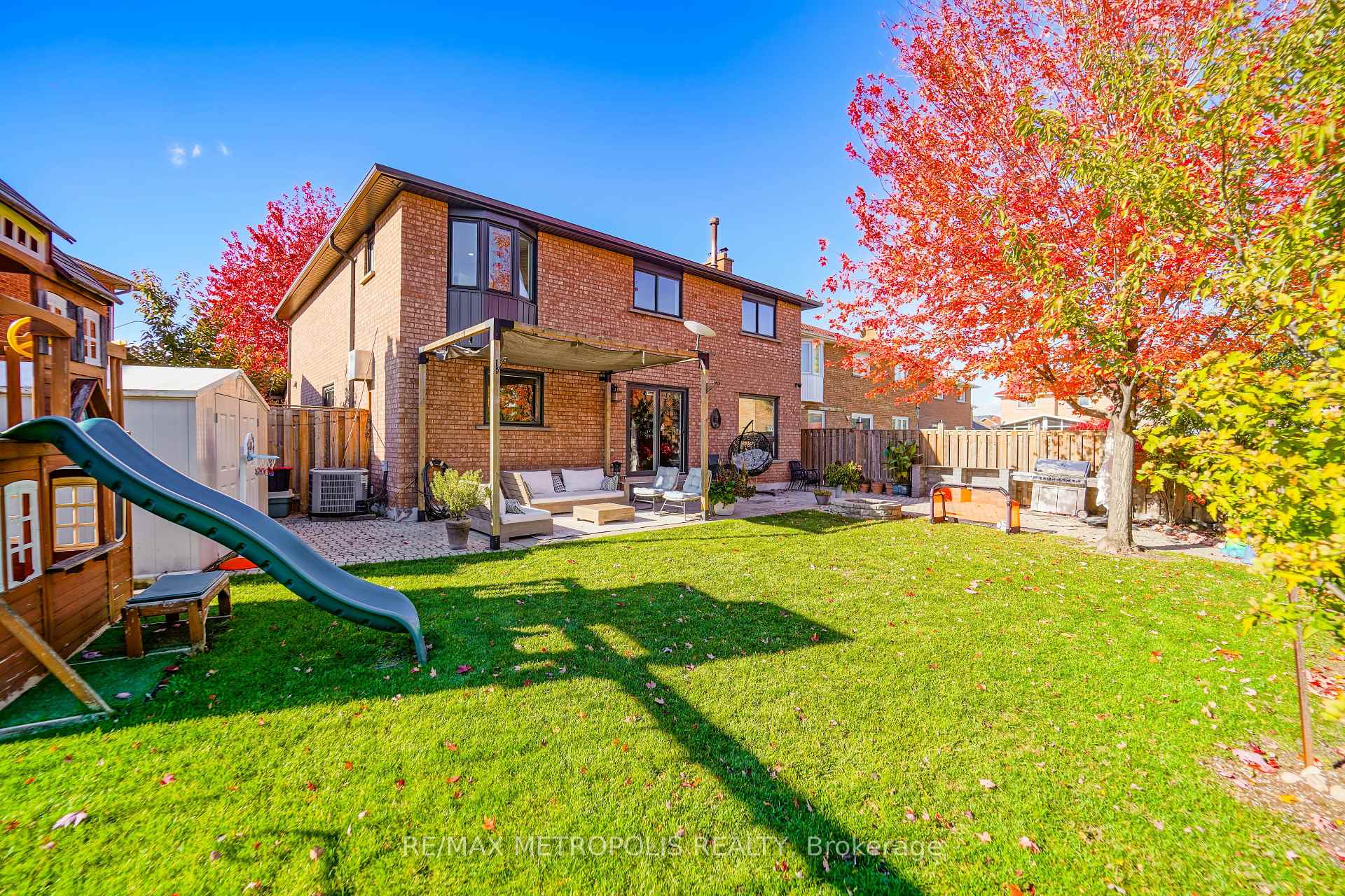 4392 Grassland Crescent, Mississauga, ON L5V 1E2, Mississauga, ON — photo 46 of 57