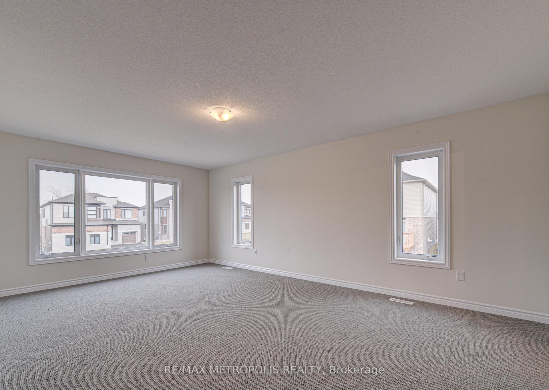 25 Heming Street, Brant, ON N3L 0M6, Brant, ON — photo 27 of 43