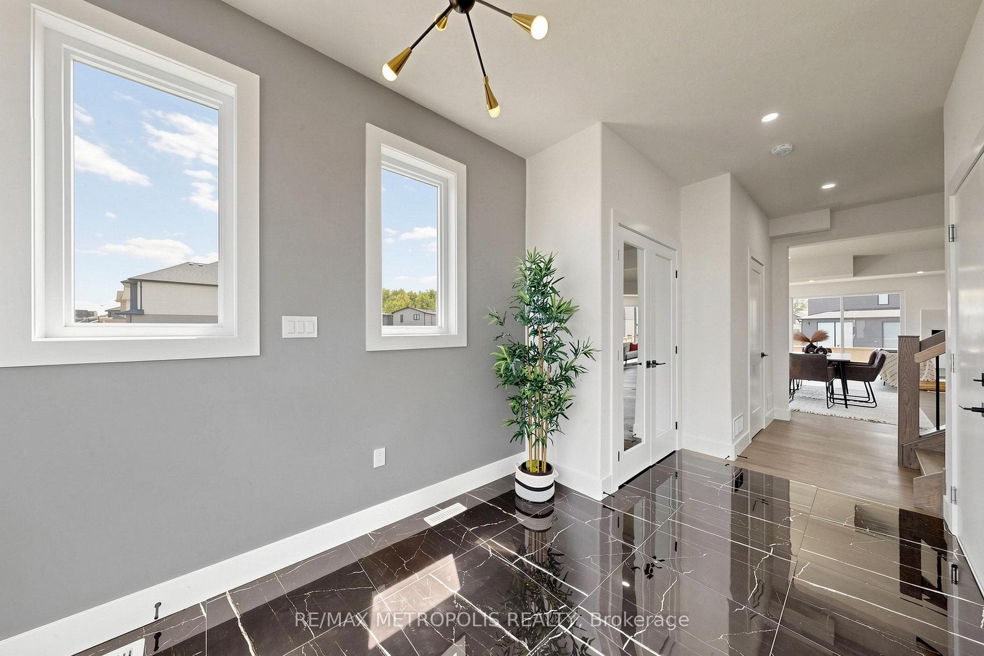 604 Chelton Road, London South, ON N6M 0H7, London South, ON — photo 14 of 50