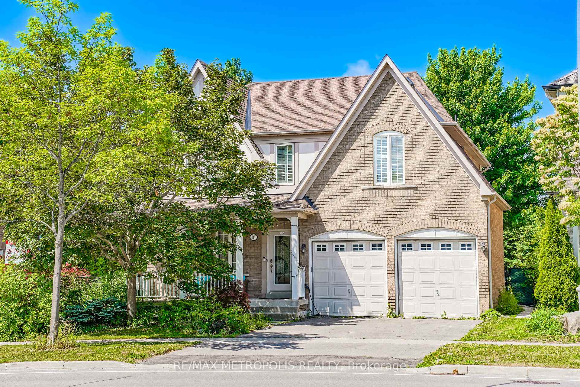 114 Selwyn Road, Richmond Hill, ON L4E 5E3, Richmond Hill, ON — photo 2 of 50