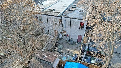 349 Oakwood Avenue A, Toronto C03, ON M6E 2W1, Toronto C03, ON — photo 7 of 8