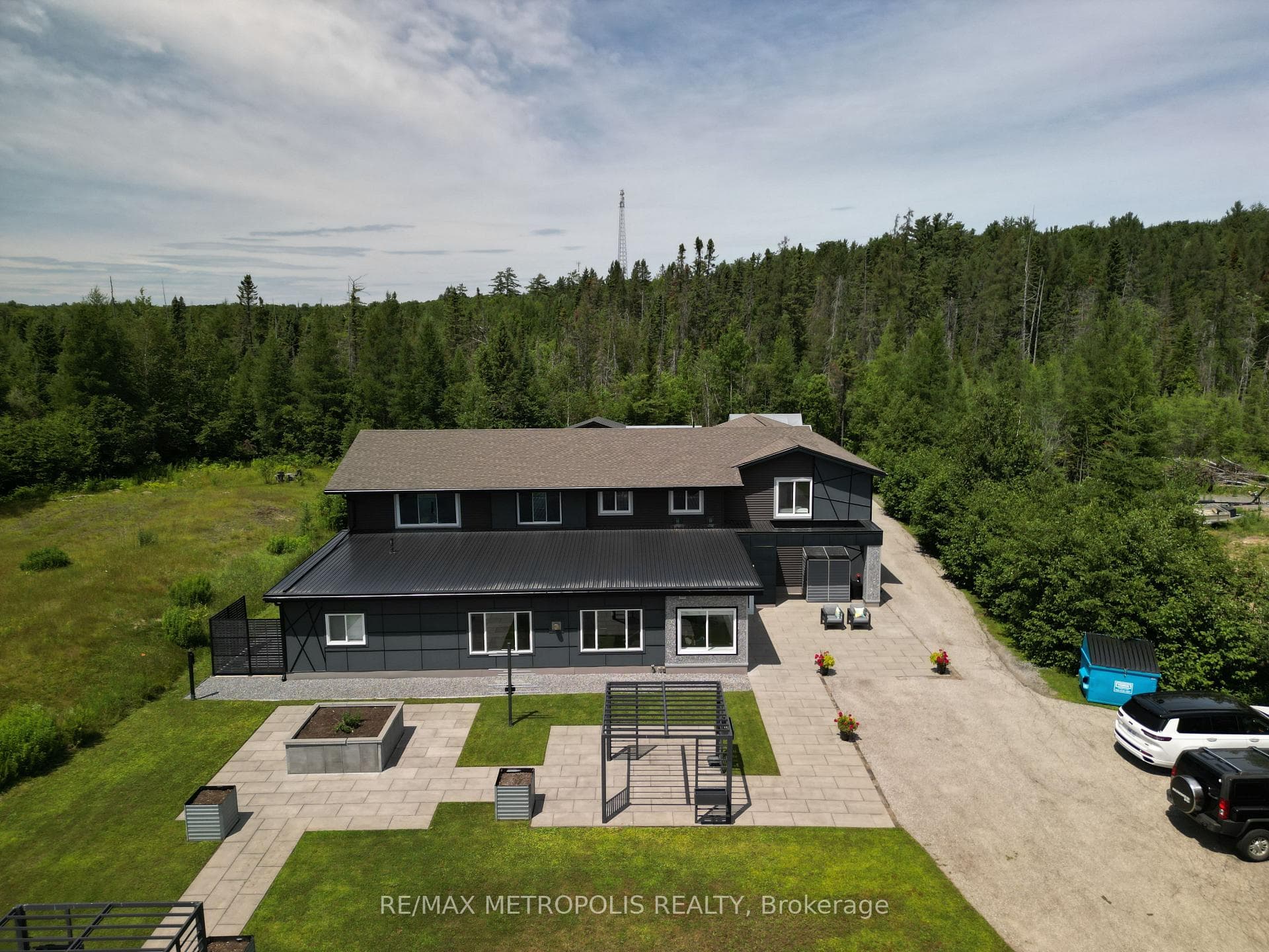62 South Mary Lake Road S, Huntsville, ON P0B 1L0, Huntsville, ON — photo 2 of 47