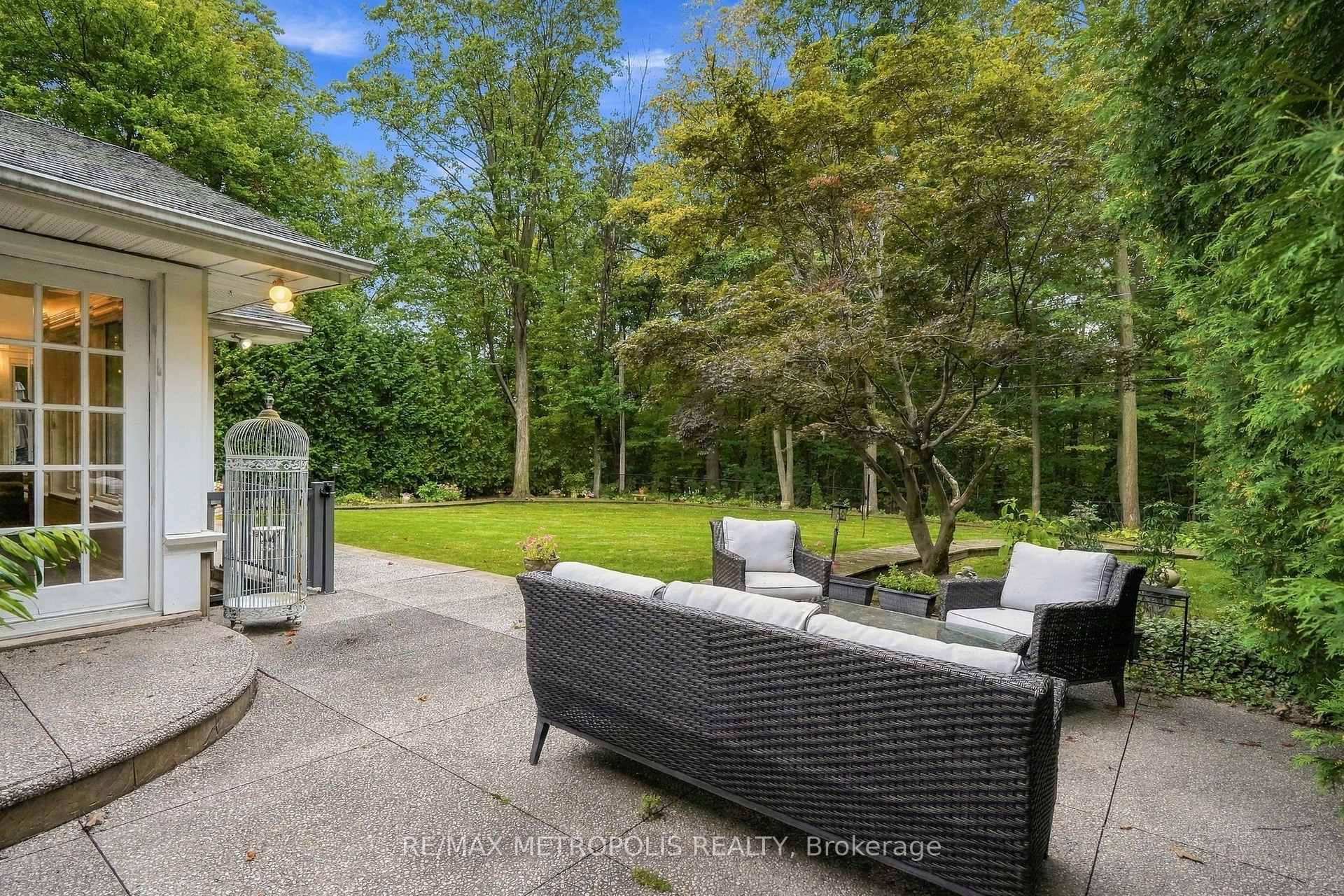 1228 Elgin Crescent, Oakville, ON L6H 2J7, Oakville, ON — photo 20 of 50