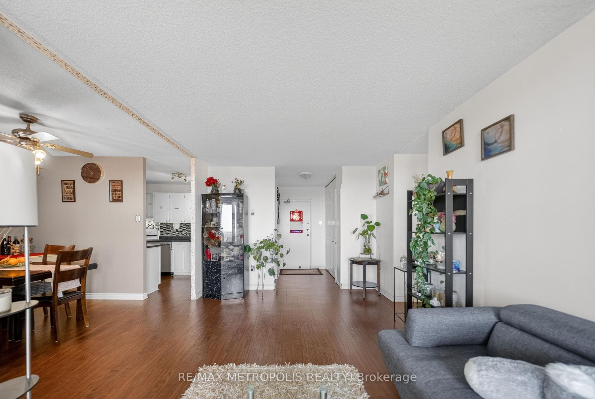 15 Torrance Road 1102, Toronto E08, ON M1J 3K2, Toronto E08, ON — photo 16 of 50