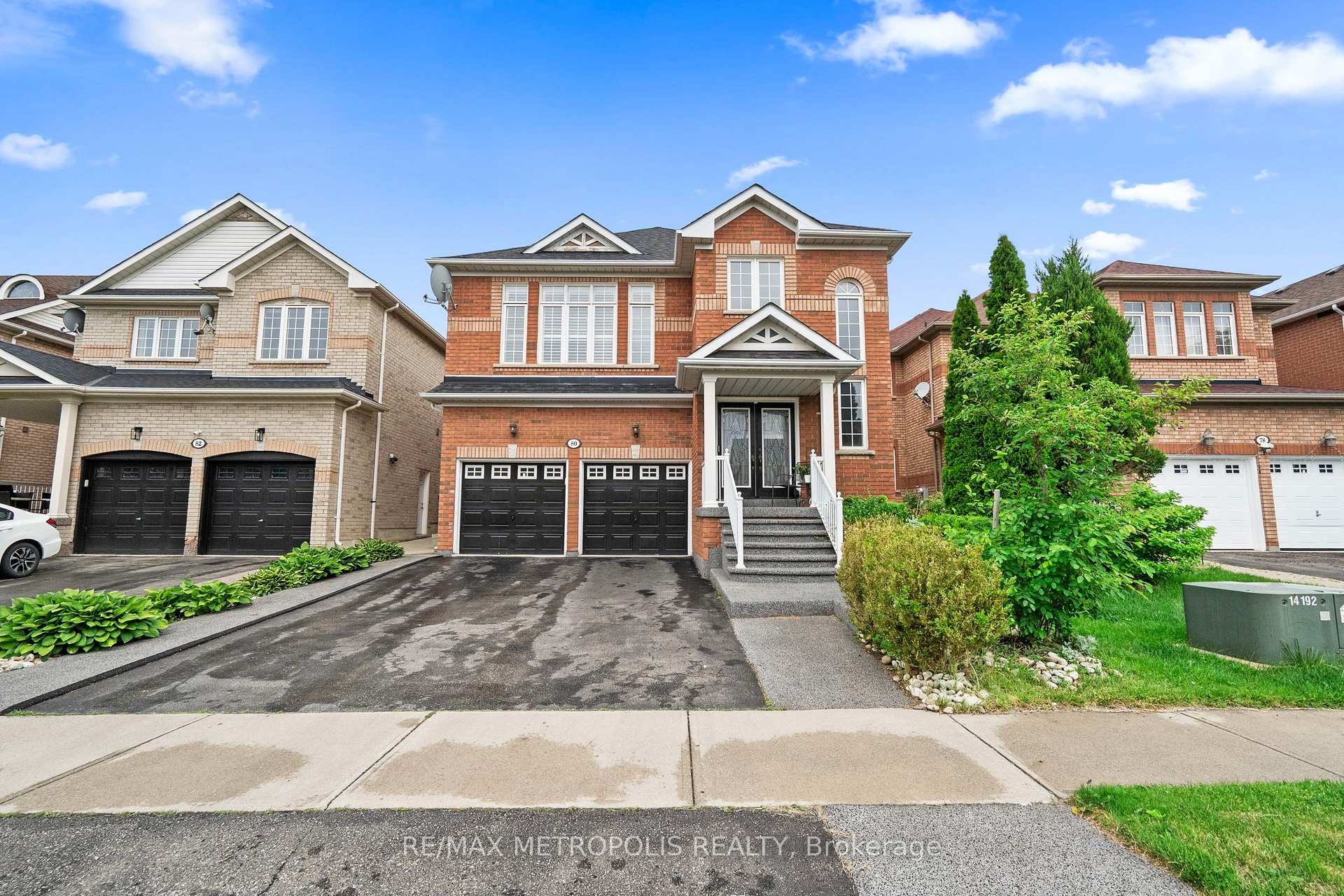 80 Ryegrass Crescent, Brampton, ON L7A 3J9, Brampton, ON — photo 1 of 52