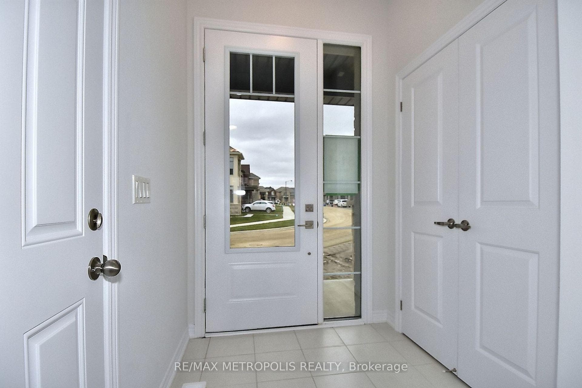 61 Seedling Crescent, Whitchurch-Stouffville, ON L4A 4V5, Whitchurch-Stouffville, ON — photo 14 of 37