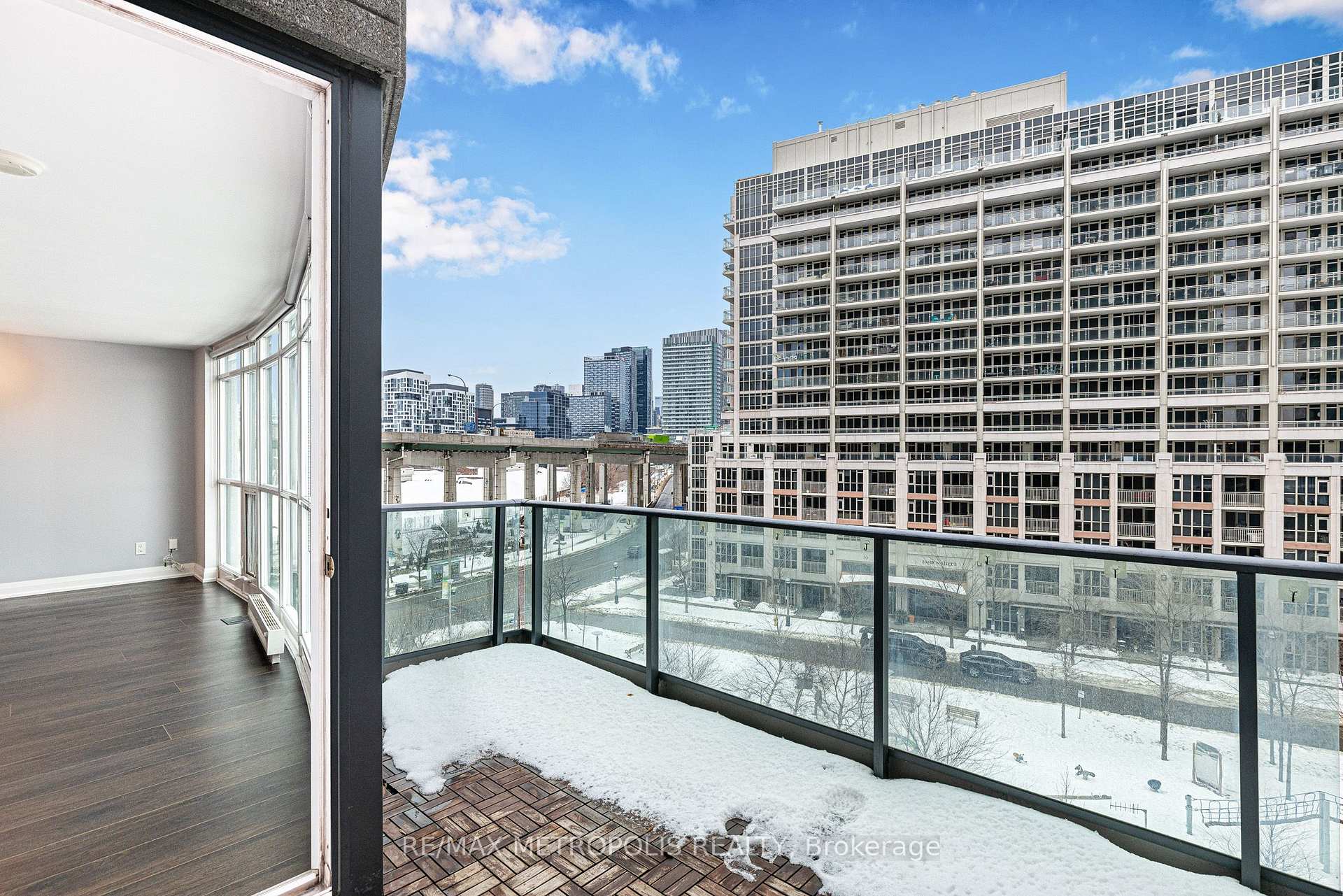 209 Fort York Boulevard 678, Toronto, ON M5V 4A1, Toronto C01, ON — photo 47 of 56