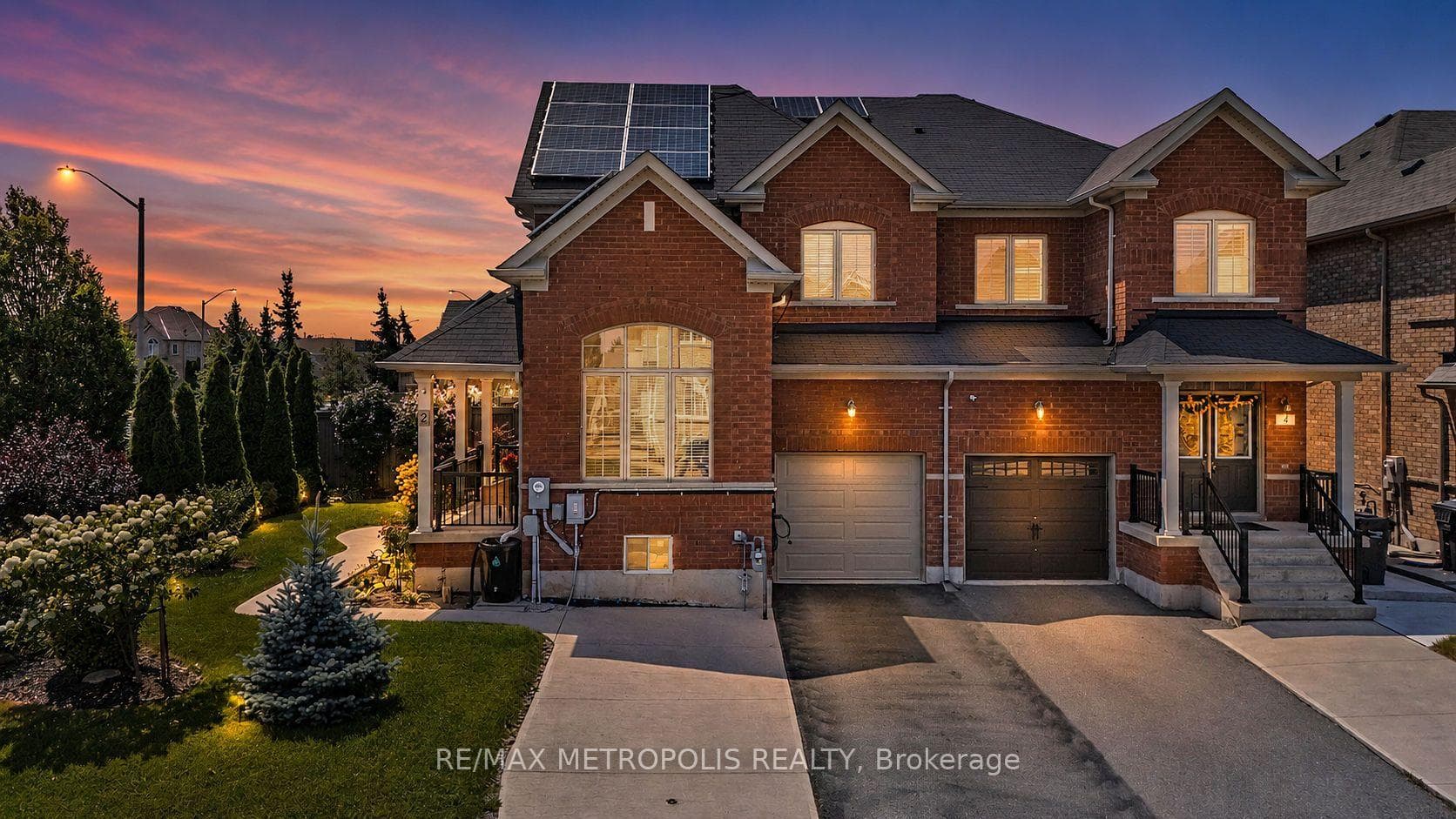 2 Brentwick Drive, Brampton, ON L6X 3B3, Brampton, ON — photo 1 of 106
