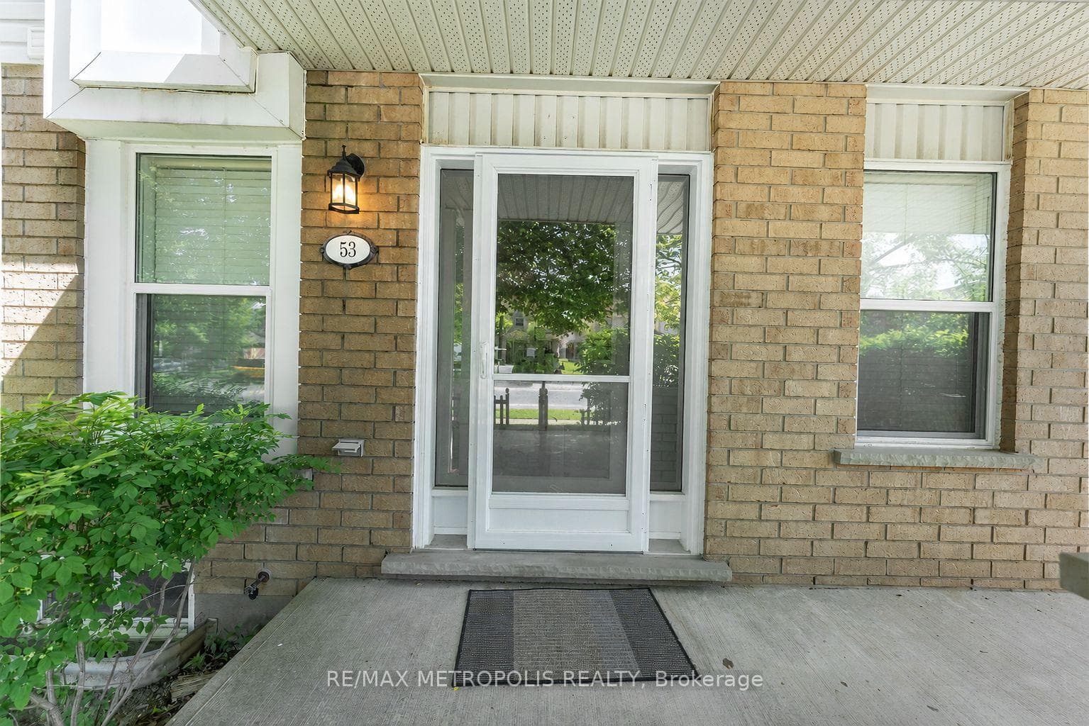 426 Grange Road 53, Guelph, ON N1E 7E4, Guelph, ON — photo 3 of 49