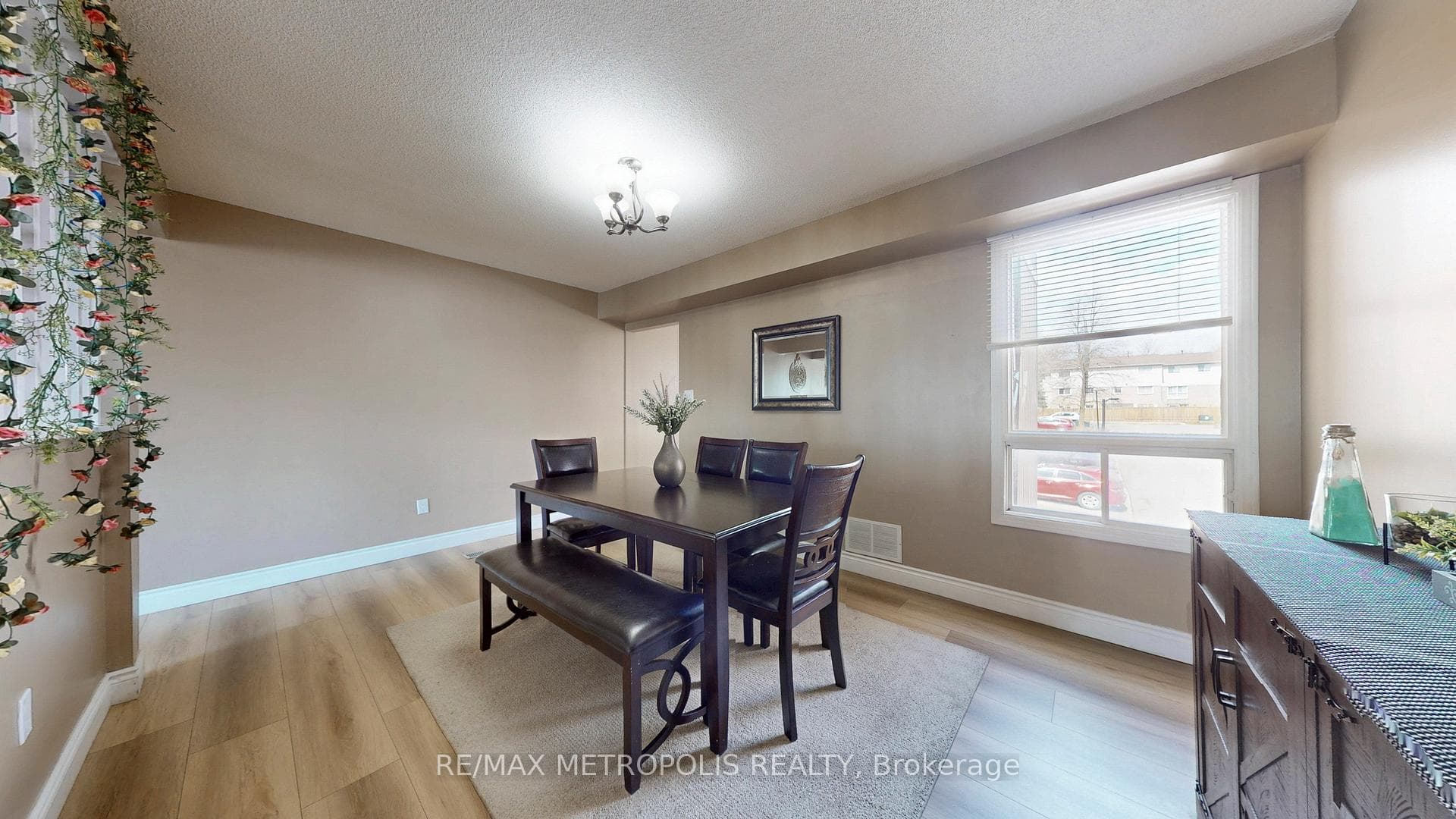 601 Galahad Drive 19, Oshawa, ON L1K 1L9, Oshawa, ON — photo 14 of 47