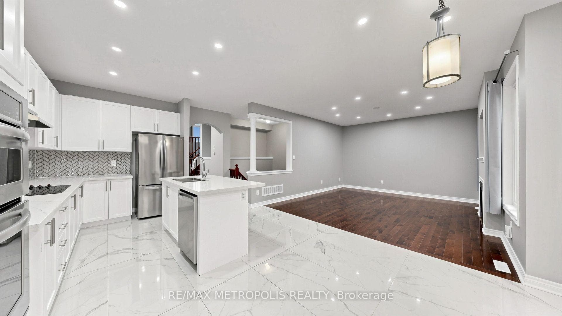 138 Yakefarm Boulevard, Whitchurch-Stouffville, ON L4A 0R8, Whitchurch-Stouffville, ON — photo 15 of 62