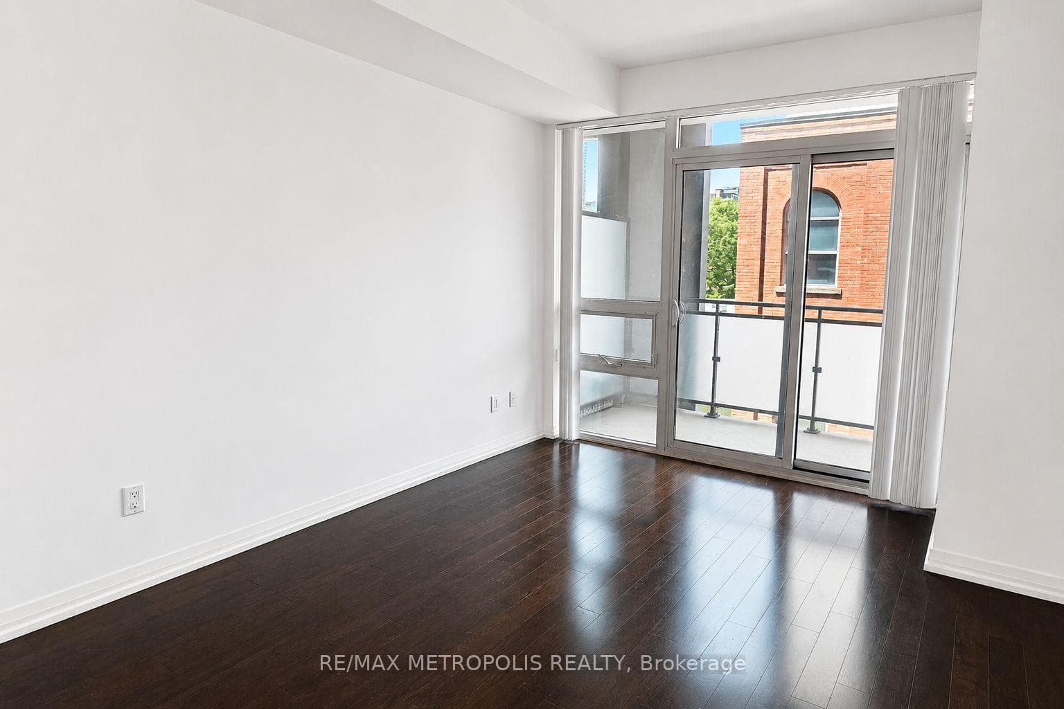 460 Adelaide Street E 520, Toronto, ON M5A 0E7, Toronto C08, ON — photo 11 of 46