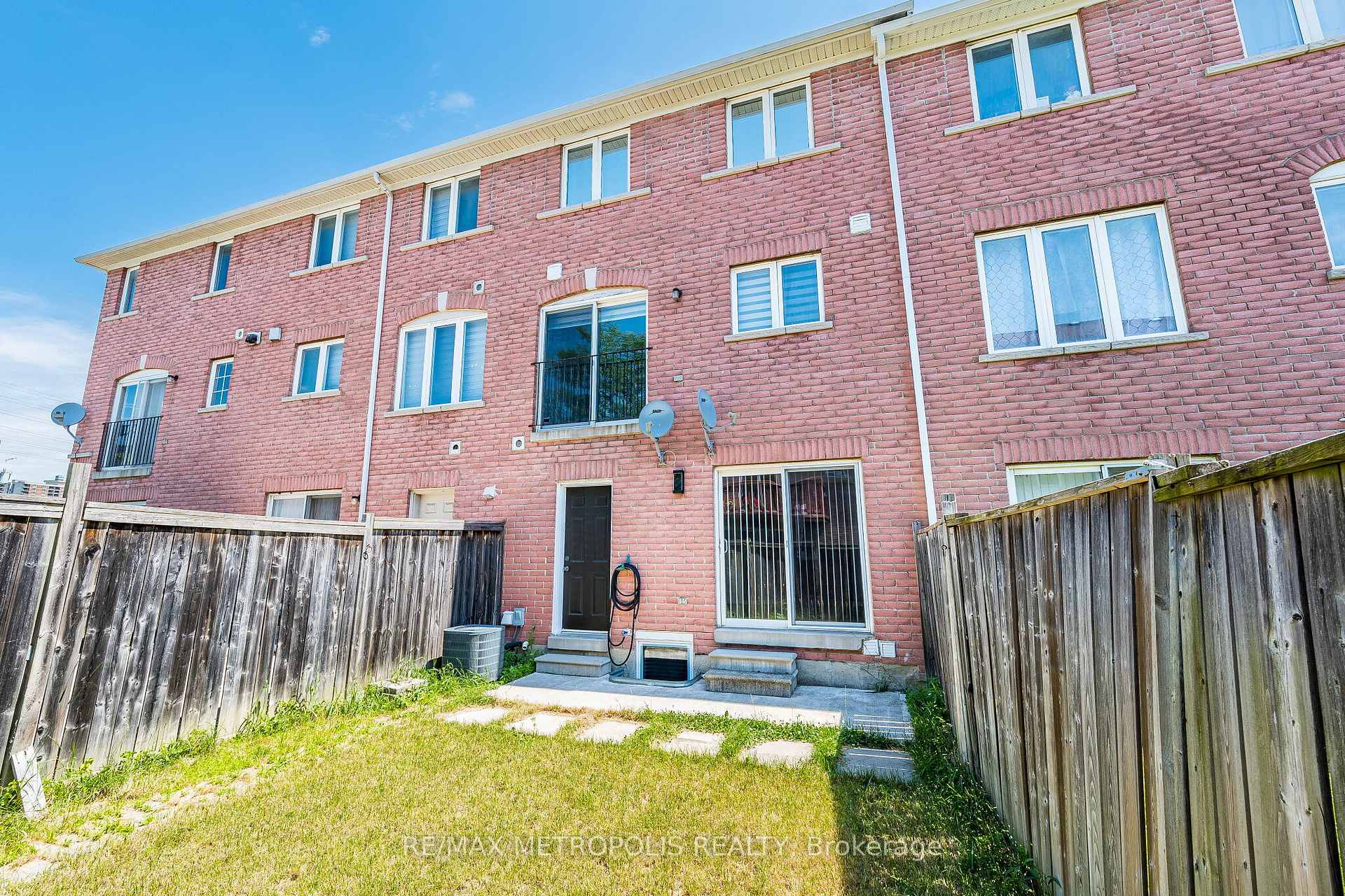 26 Beeston Road, Brampton, ON L6Y 5S6, Brampton, ON — photo 50 of 52