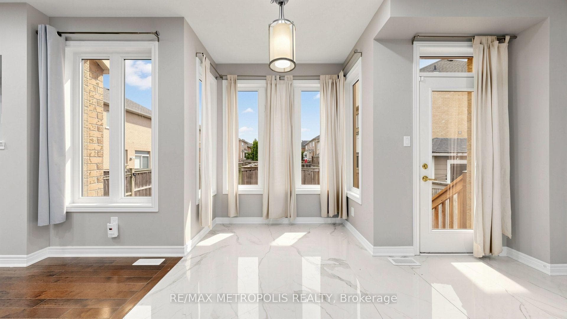 138 Yakefarm Boulevard, Whitchurch-Stouffville, ON L4A 0R8, Whitchurch-Stouffville, ON — photo 13 of 62