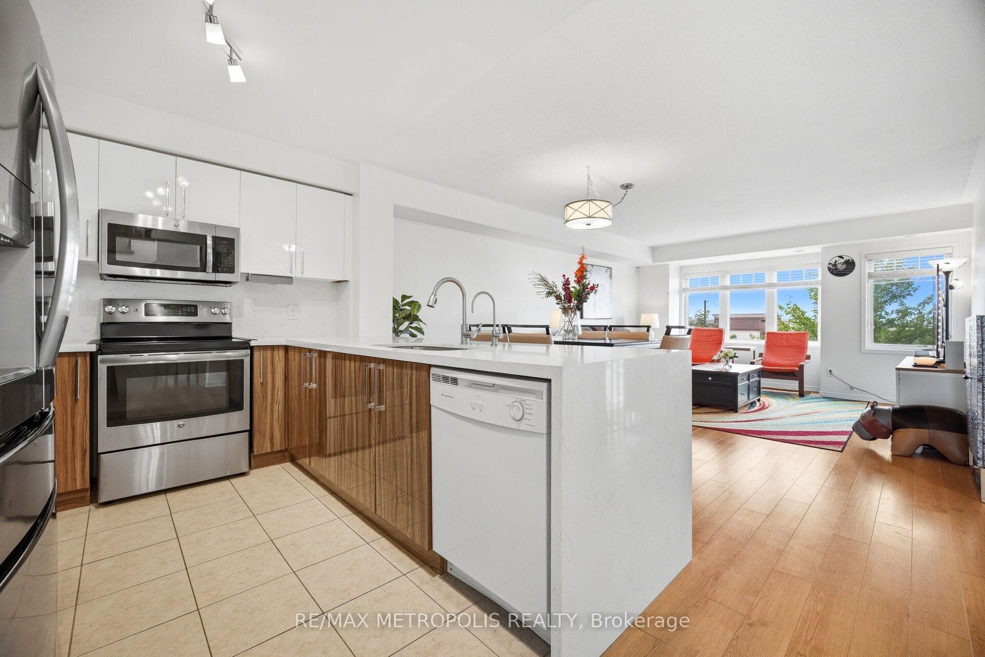 3975 Eglinton Avenue W 17, Mississauga, ON L5M 0E7, Mississauga, ON — photo 16 of 49