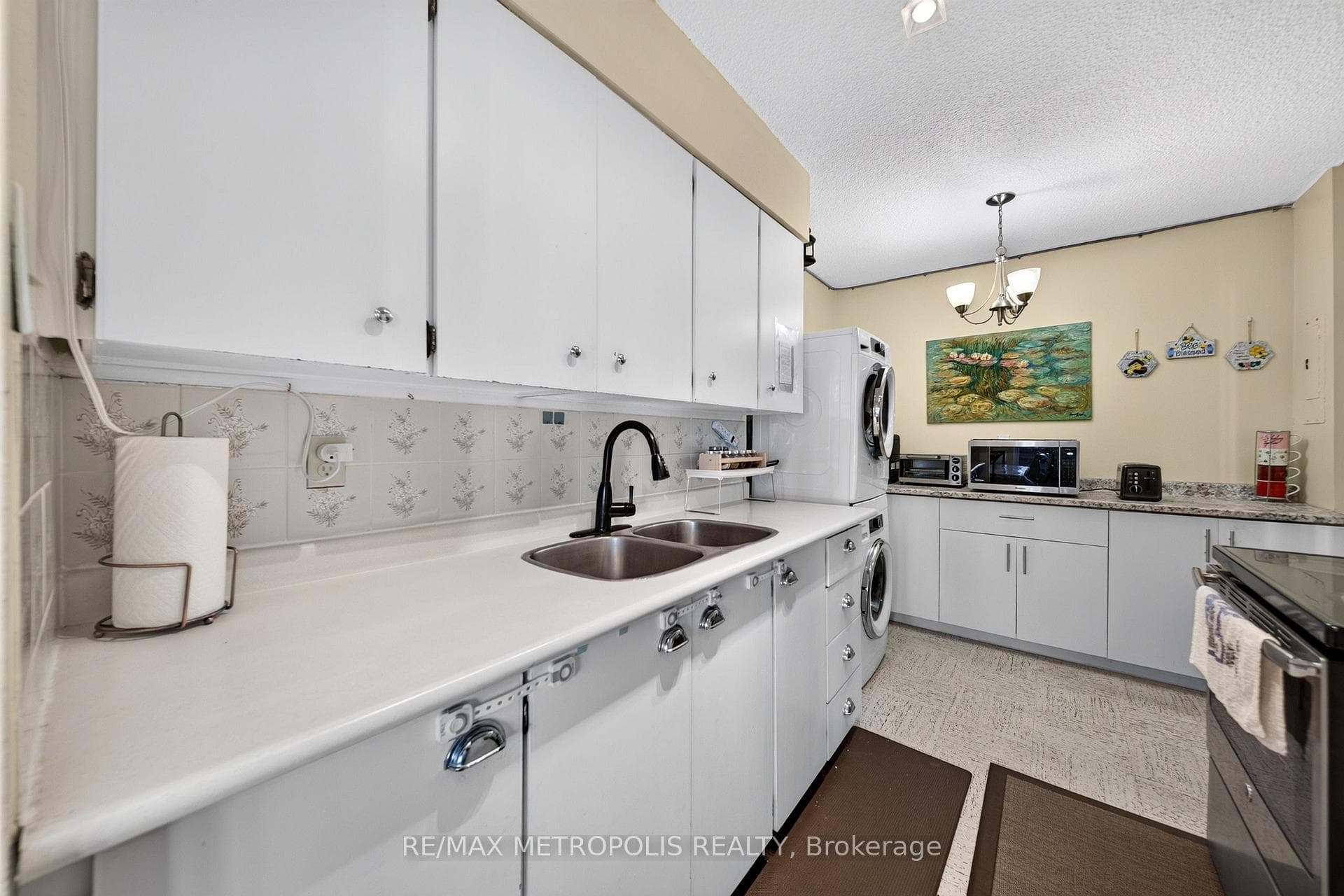 1210 Radom Street 801, Pickering, ON L1W 2Z3, Pickering, ON — photo 15 of 48