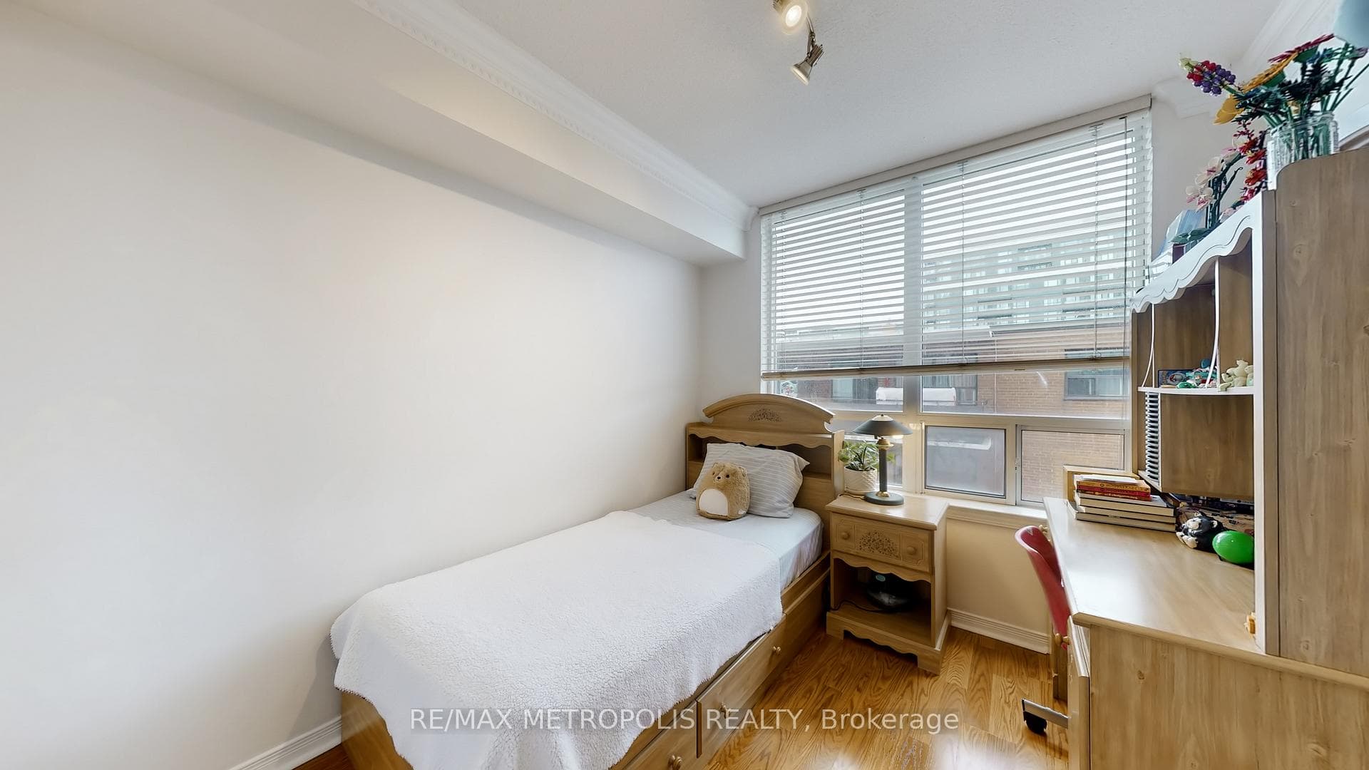 2772 Keele Street 403, Toronto, ON M3M 0A3, Toronto W05, ON — photo 25 of 48