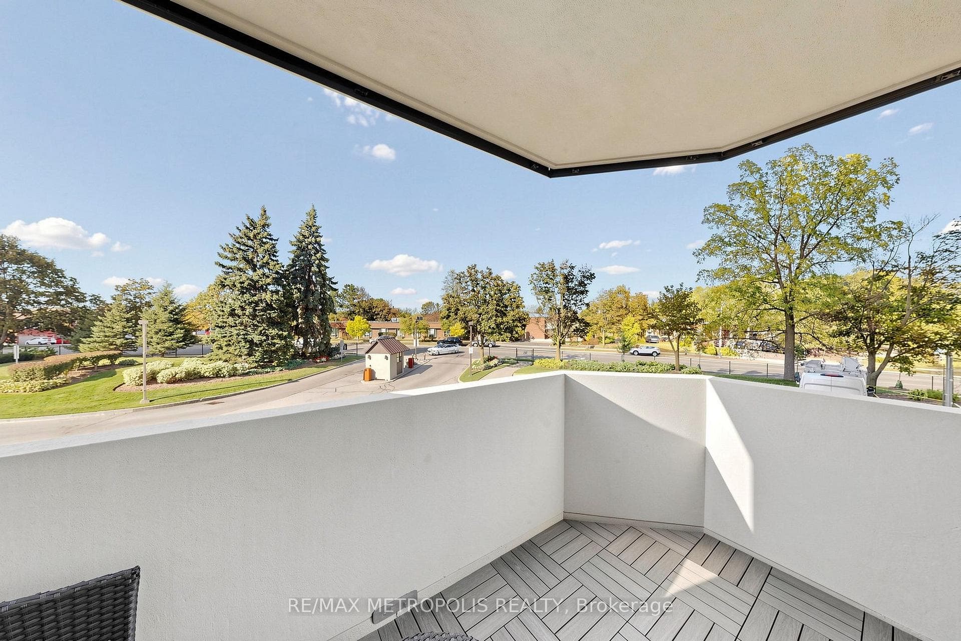 1111 Bough Beeches Boulevard 207, Mississauga, ON L4W 4N1, Mississauga, ON — photo 38 of 49