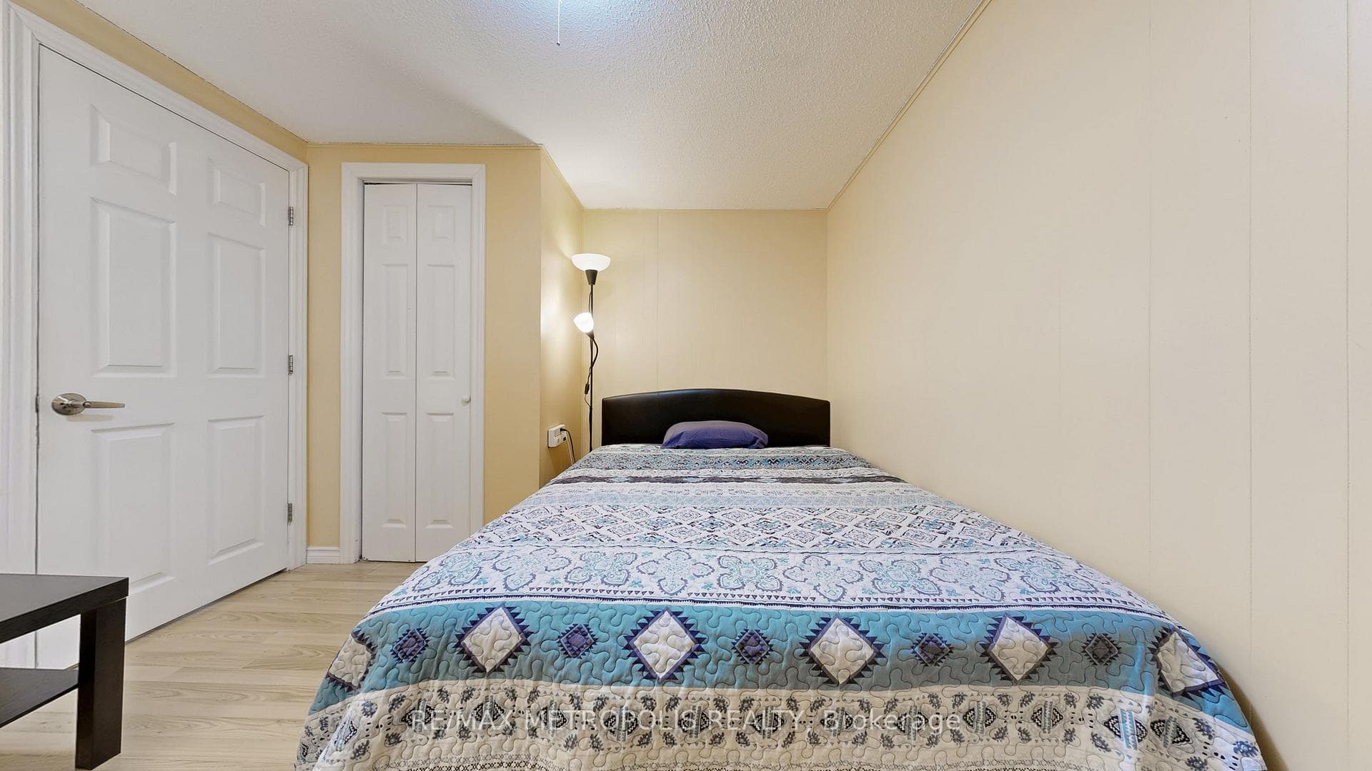13 Candy Court Way 13, Toronto, ON M2R 2Y7, Toronto C07, ON — photo 31 of 48