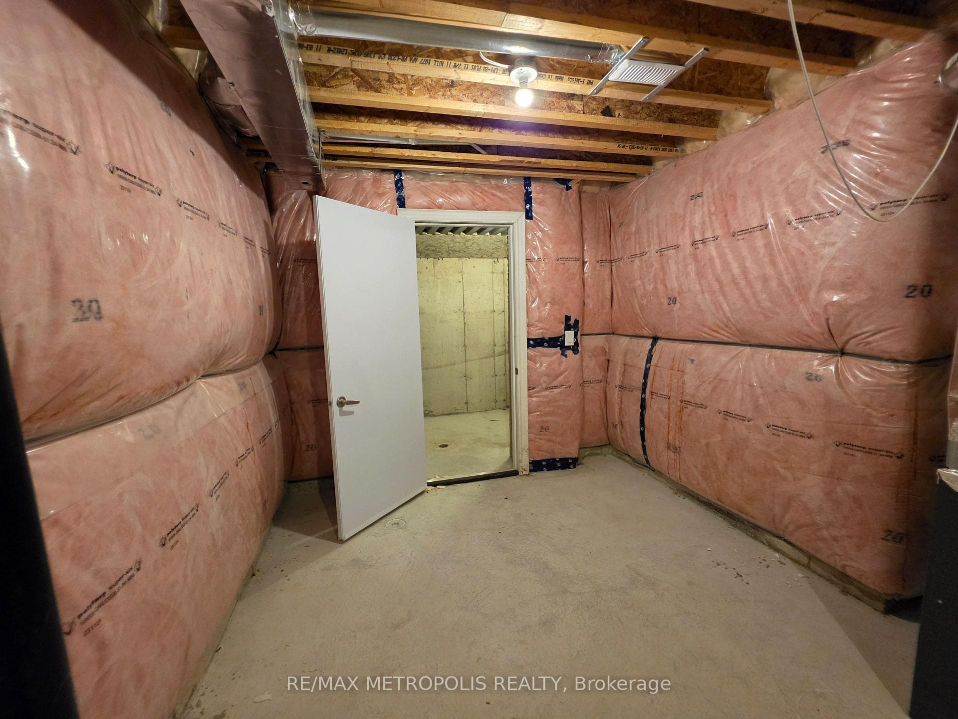 10 Wraggs Road, Bradford West Gwillimbury, ON L3Z 4N1, Bradford West Gwillimbury, ON — photo 68 of 80