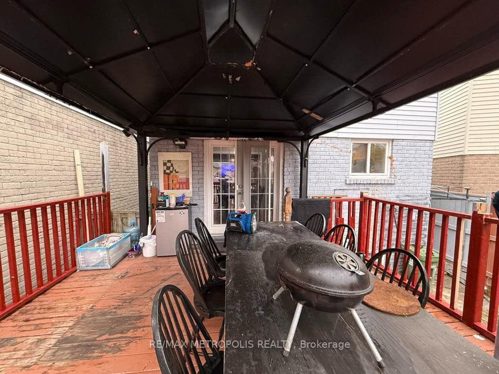 4 Shepmore Terrace, Toronto, ON M1B 3H4, Toronto E11, ON — photo 8 of 30