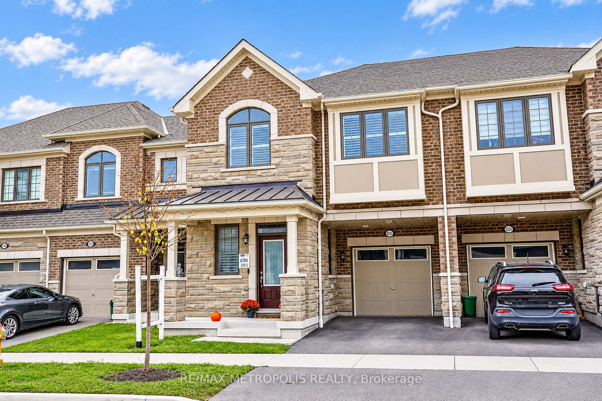 3237 Turnstone Boulevard, Pickering, ON L1X 0N3, Pickering, ON — photo 5 of 45