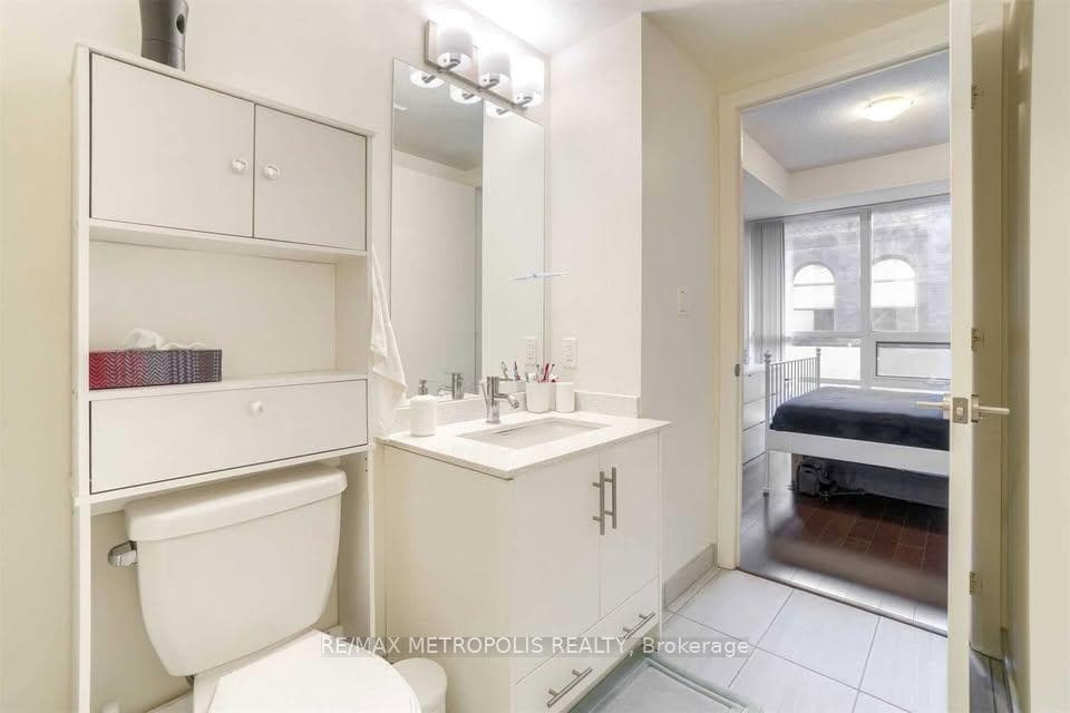 460 Adelaide Street E 520, Toronto, ON M5A 0E7, Toronto C08, ON — photo 21 of 46