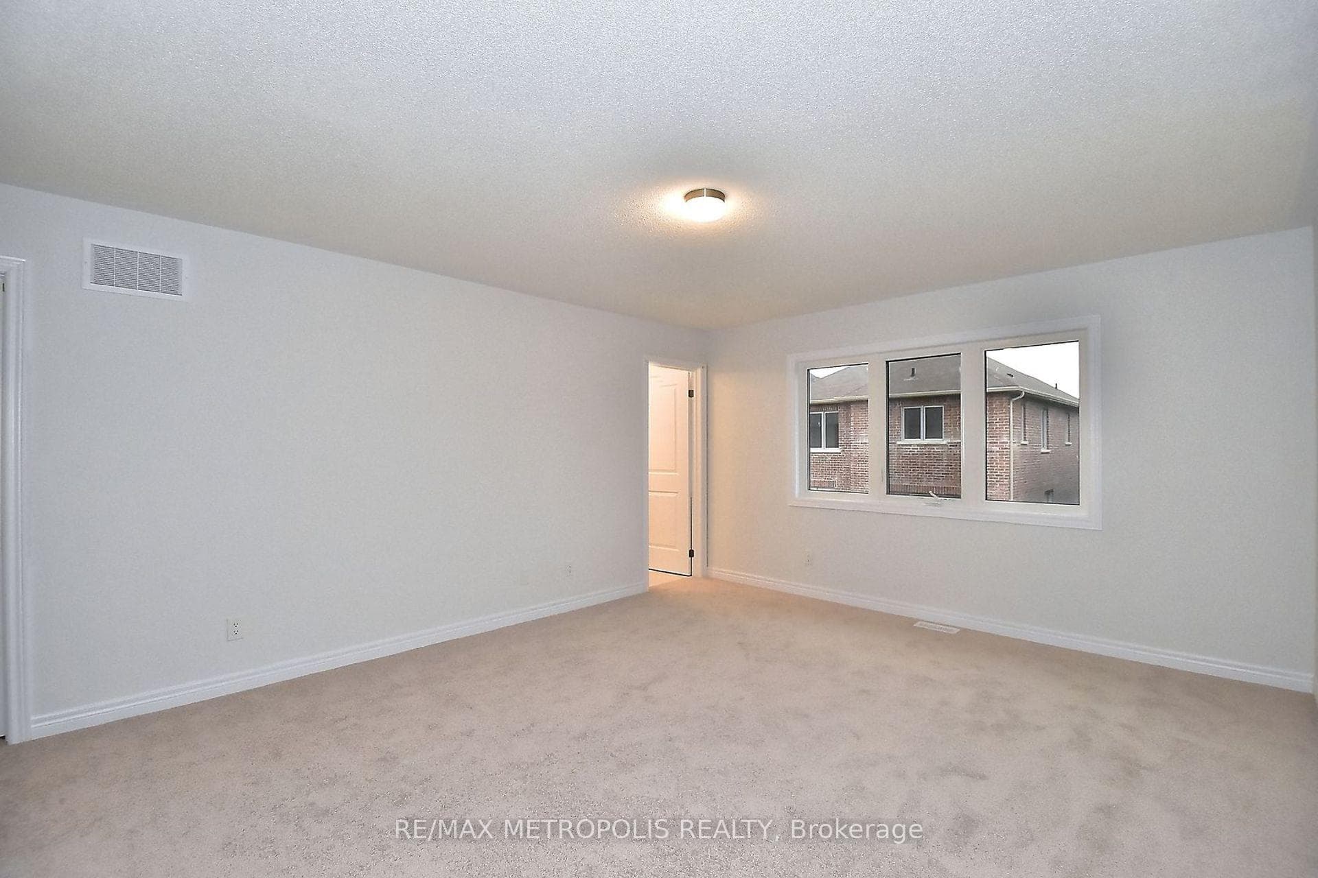 61 Seedling Crescent, Whitchurch-Stouffville, ON L4A 4V5, Whitchurch-Stouffville, ON — photo 27 of 37