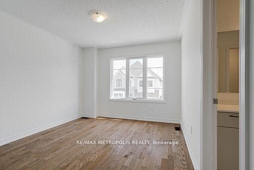 1481 Buttercup Court, Milton, ON L9E 1G5, Milton, ON — photo 33 of 40