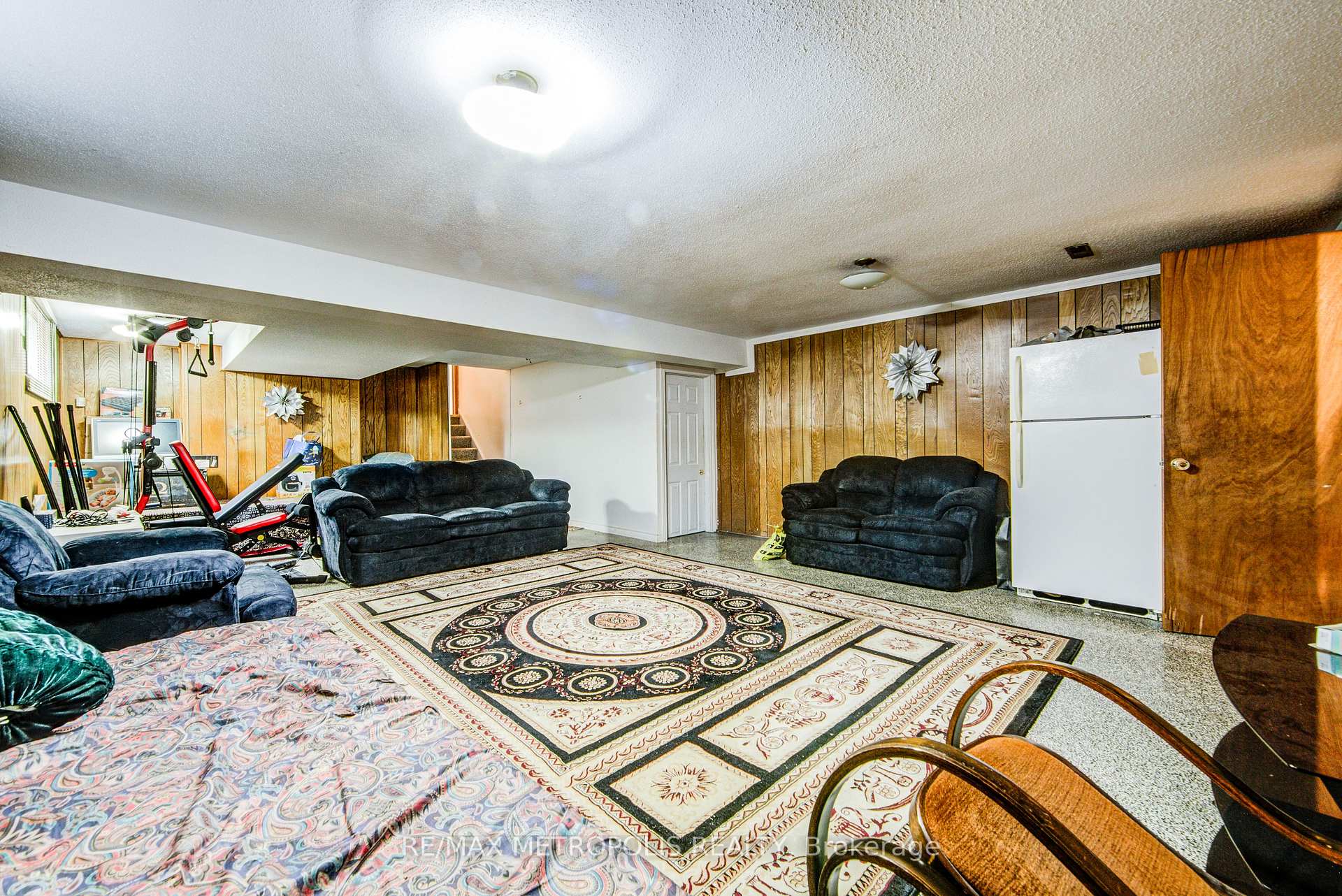 110 Stevenson Road, Toronto, ON M9V 2B5, Toronto W10, ON — photo 23 of 35