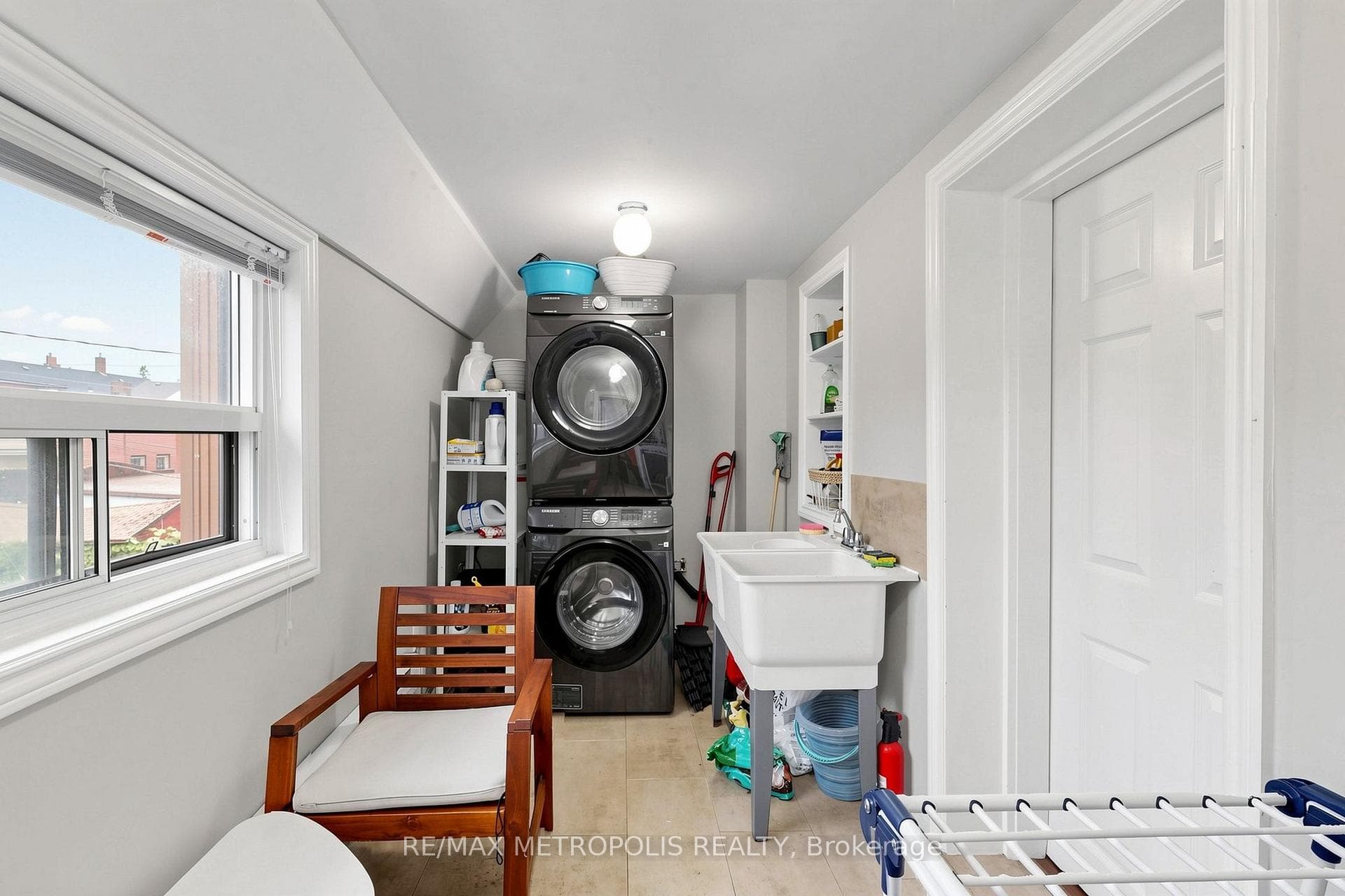 742 Dufferin Street, Toronto, ON M6H 3K6, Toronto C01, ON — photo 74 of 100